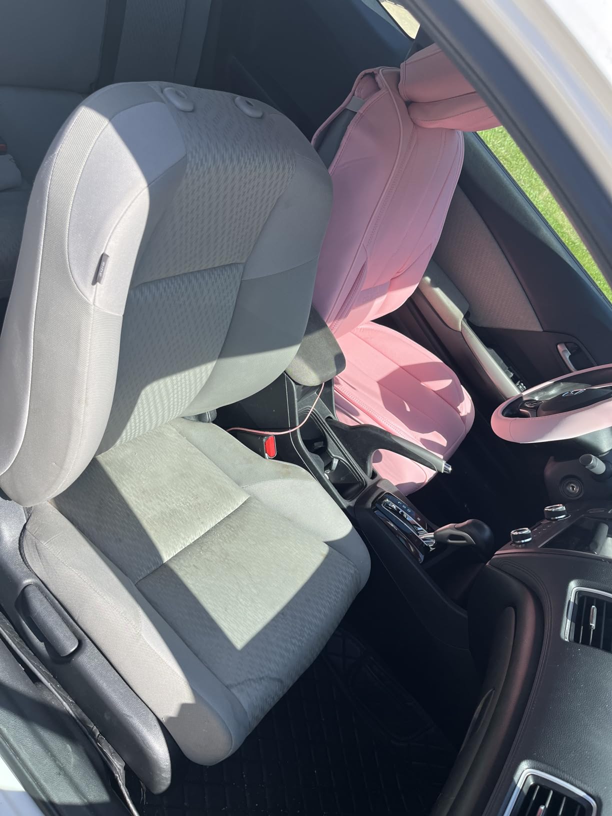 CAR PASS Ventilation Cooling Seat Cover,Luxury Nappa Leather 5 Seat Cover with Vibrate Massage 12V, Lumbar Support, Seat Covers for SUVs,Pickups,Trucks,Vehicles (Solid Black) customer photo 1