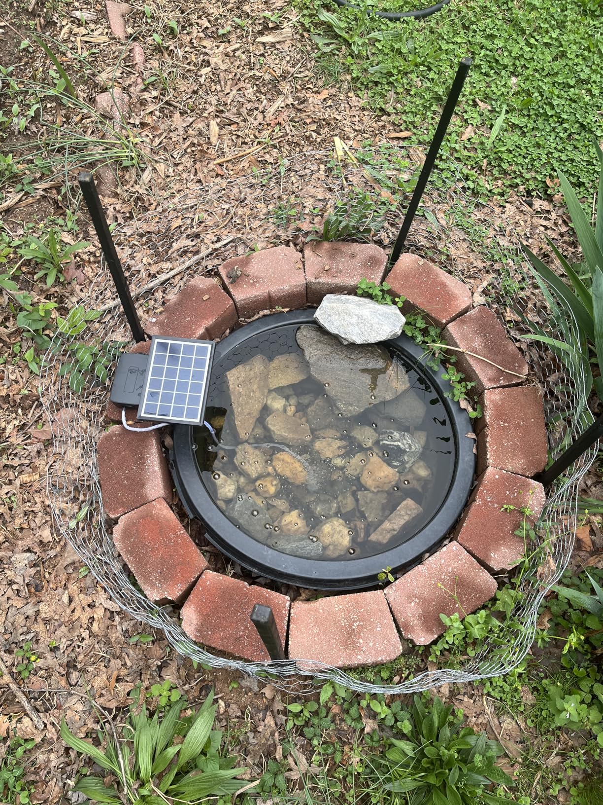 Biling Solar Aerator for Pond with 2200 mAh Battery Backup, 3 Modes Solar Air Pump Hydroponics Air Pump, Solar Powered Pond Aerator Pond Bubbler for Outdoor Fish Pond Stock Tank Aquarium customer photo 2
