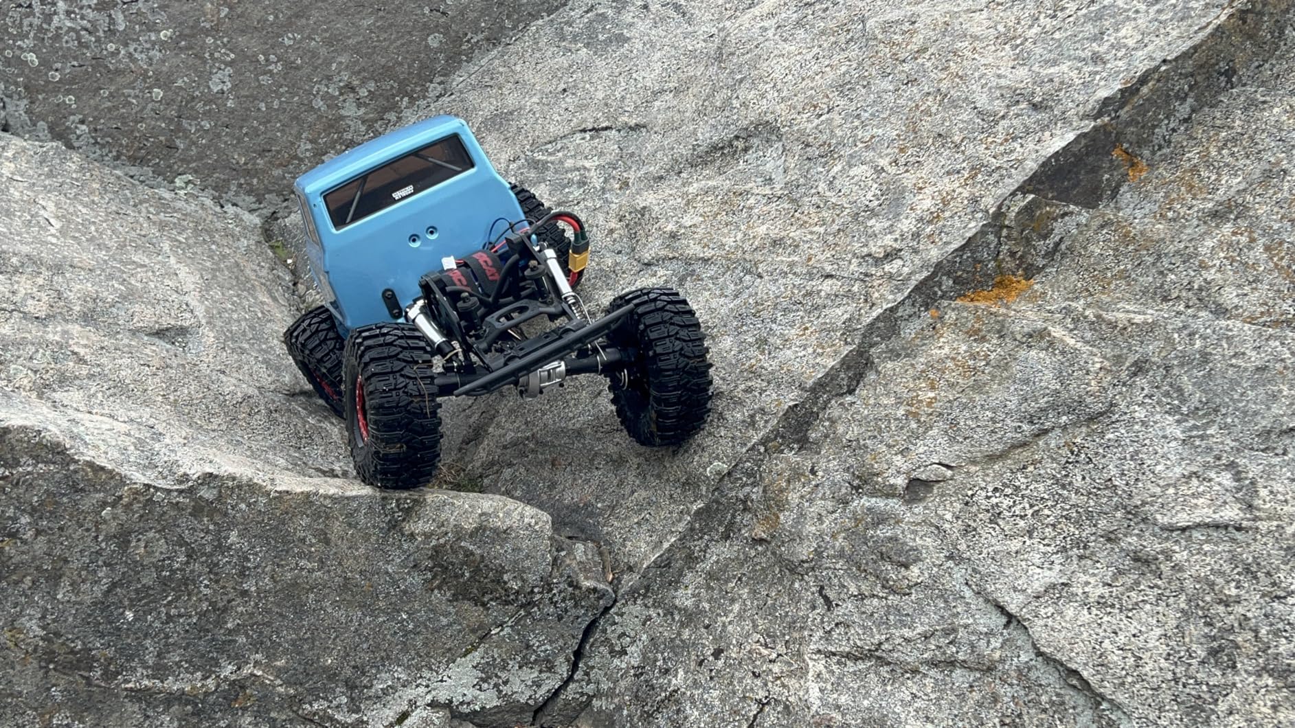 Redcat Ascent 1/10 Scale Rock Crawler - High-Torque 4WD RC Trail Truck with Portal Axles, Waterproof Electronics, LiPo Ready, RTR (Red) customer photo 2