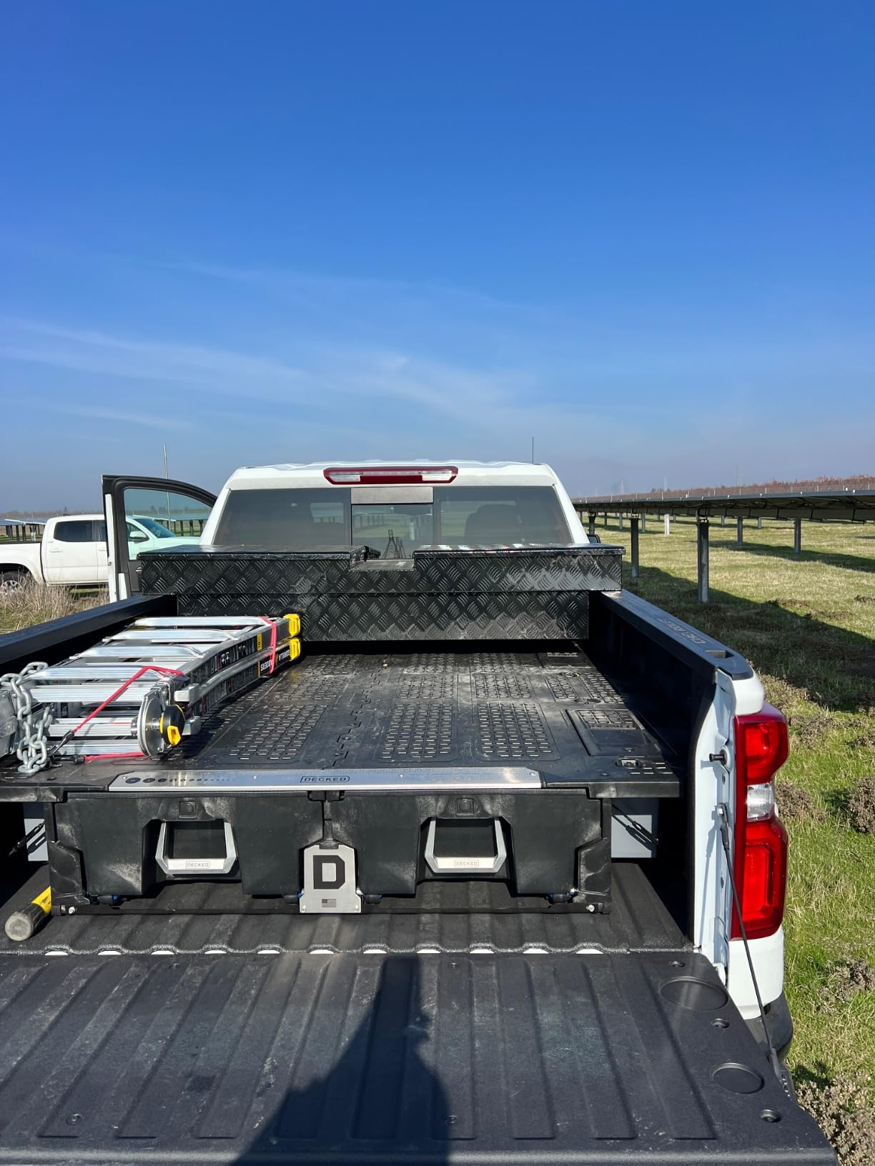 Gull Wing Crossover Truck Tool Box 70