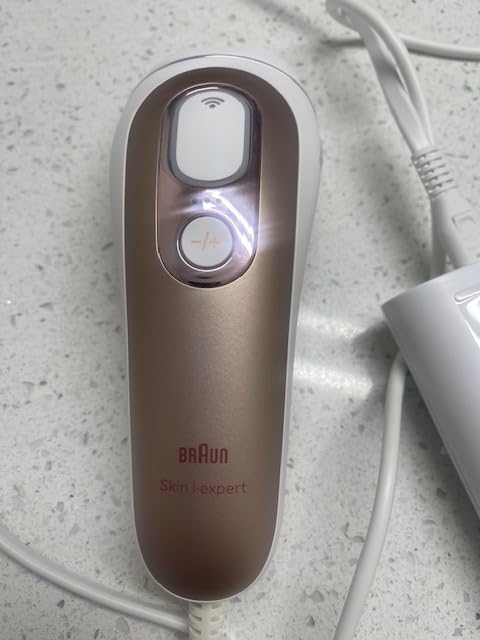 Braun Skin i-Expert Smart IPL PL7219 with App, 2 Smart Heads, Premium Pouch customer photo 1