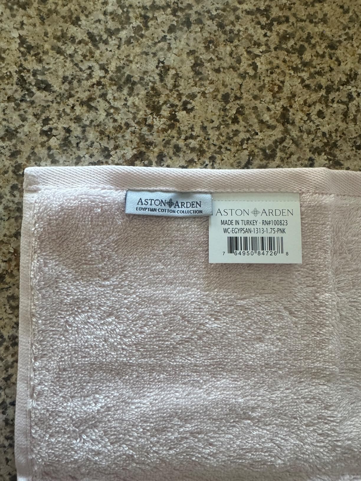 Aston & Arden Luxury Egyptian Cotton Bath Towels, Pack of 2, 600 GSM Plush Soft Absorbent Bathroom Towels for Spa or Hotel, 30 x 54 in, White customer photo 1