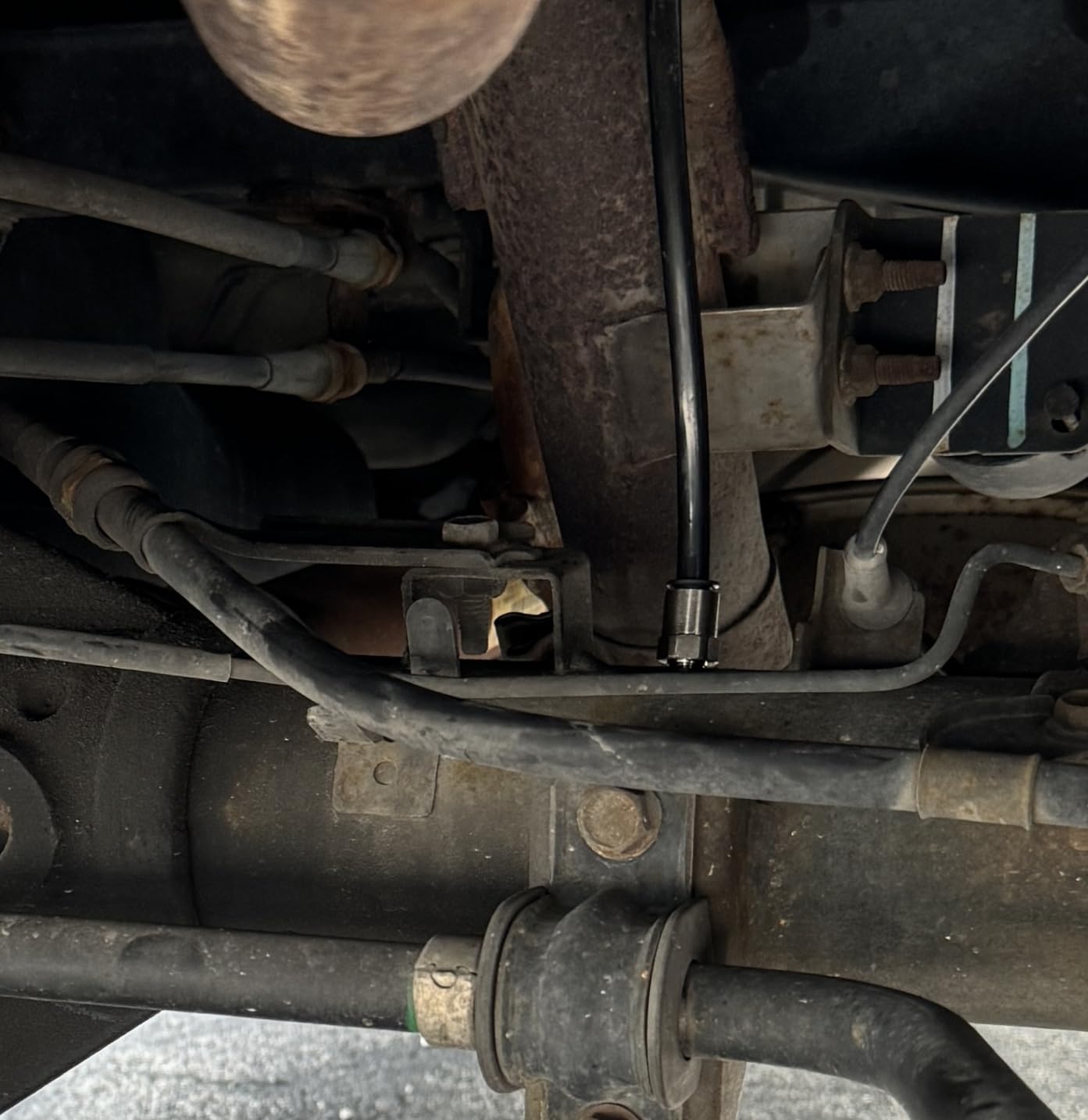 Differential Breather Kit - Remove Air Pressure from Differentials, Transmissions, Transfer boxes, Other Drivetrain Assemblies, Replacement for ARB 170112 Kit customer photo 1