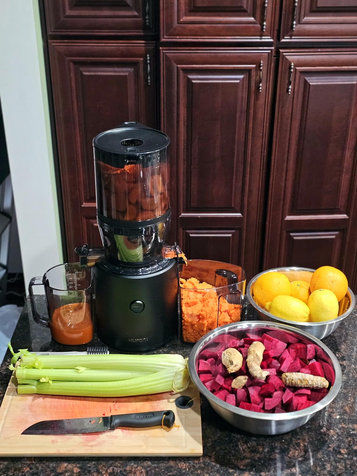 Hurom H320 Cold Press Juicer Machine, Masticating Slow Juicer, Self-Feeding, Hands Free, Family Size customer photo 2