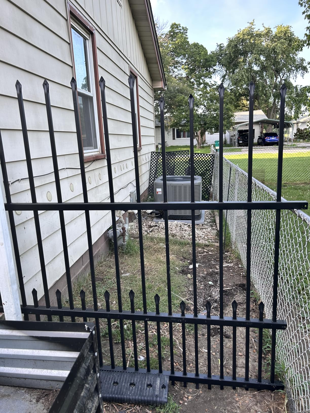 Metal Fence Panels with Dog Pickets, 6ft H x 6.5ft W Galvanized Steel Fence DIY Installation for Outdoor Garden Fence incl. 1 Fence Post, Wrought Iron Style Steel Fencing, Black (Upgraded) customer photo 1