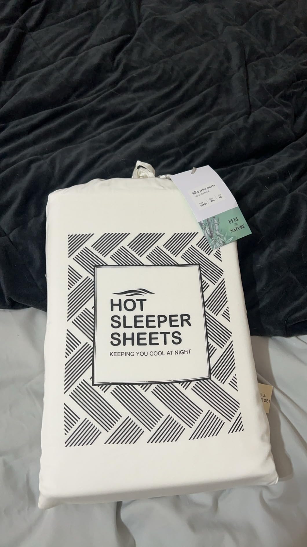 Cooling Sheets Set Queen Size, Viscose Derived from Bamboo for Hot Sleepers | Deep Pocket Up to 16 Inch | Silky Soft & Breathable Bedding - 4PC (Queen, Navy) customer photo 2