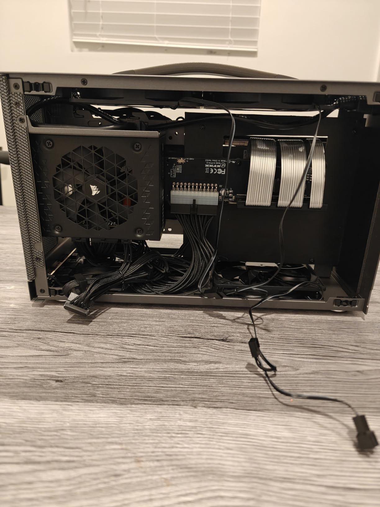 CORSAIR SF1000 (2024) Fully Modular Low Noise 80 Plus Platinum ATX Power Supply - 3.1 Compliant - PCIe 5.1 Ready - SFX-to-ATX Bracket Included - Black customer photo 1
