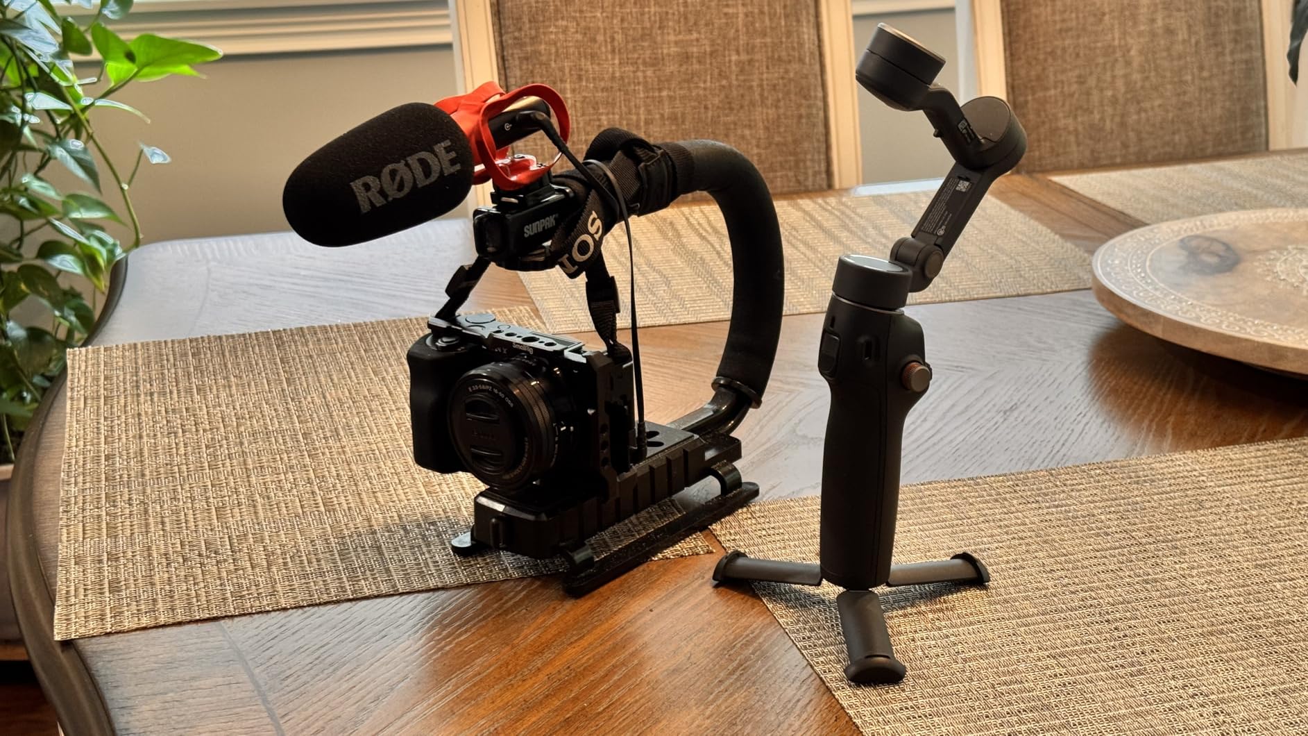RØDE VideoMic GO II Helix | Ultra-Compact On-Camera Shotgun Microphone with Both 3.5mm and USB Outputs for Filmmaking, Content Creation, Podcasting and Video Calls (3rd Gen) customer photo 2