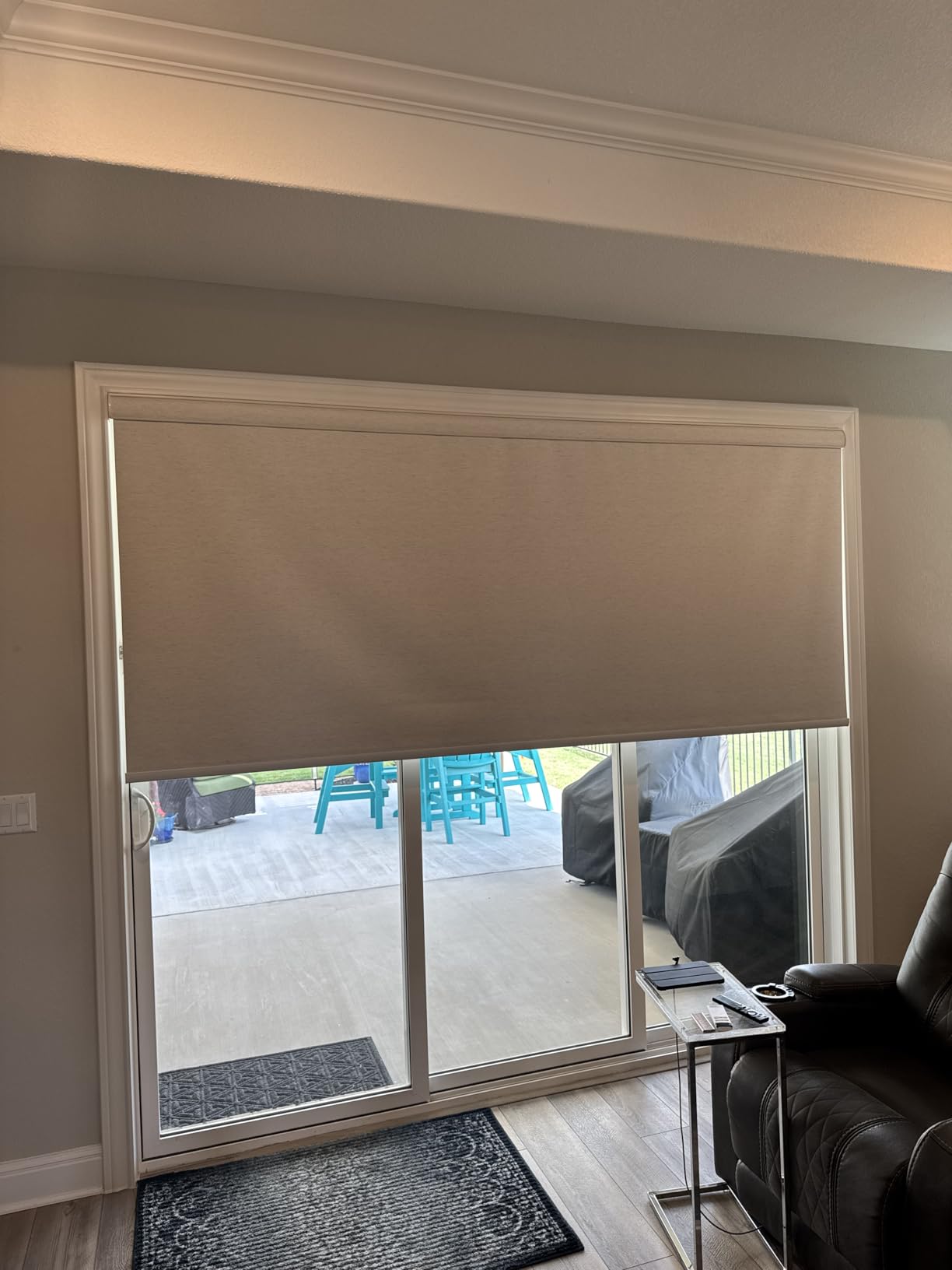 Kincmo Motorized Blinds with Remote,100% Blackout Motorized Roller Shades Work with Apple Homekit,Alexa,Google, Custom Electric Blinds with App,Voice Control (Classic White) customer photo 1