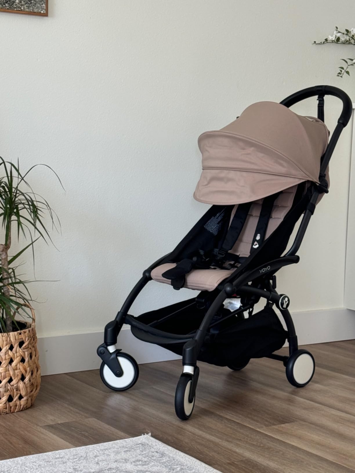 Babyzen YOYO3 Stroller from 6 Months - Black Frame/Stone Seat Cushion + Canopy - Folds in & Out in a Flash - Light & Compact - Carry-On Compatible customer photo 2