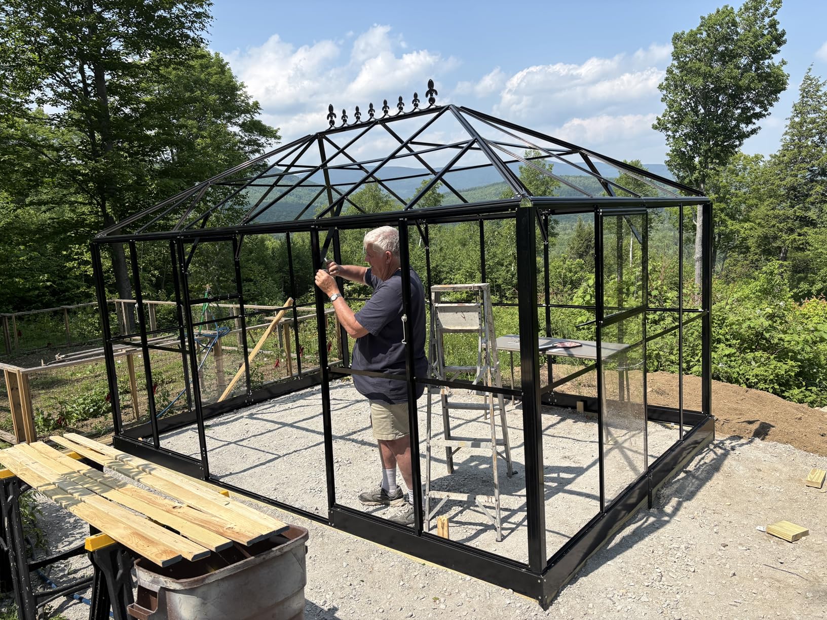 Jocisland 16x12x9.5 FT Polycarbonate Greenhouse- 6 FT Wall Height Outdoor Aluminum Greenhouses with 2 Ventilation and Rain Gutter, Double Doors with Hook, Walk-in Greenhouse for Backyard Garden customer photo 2