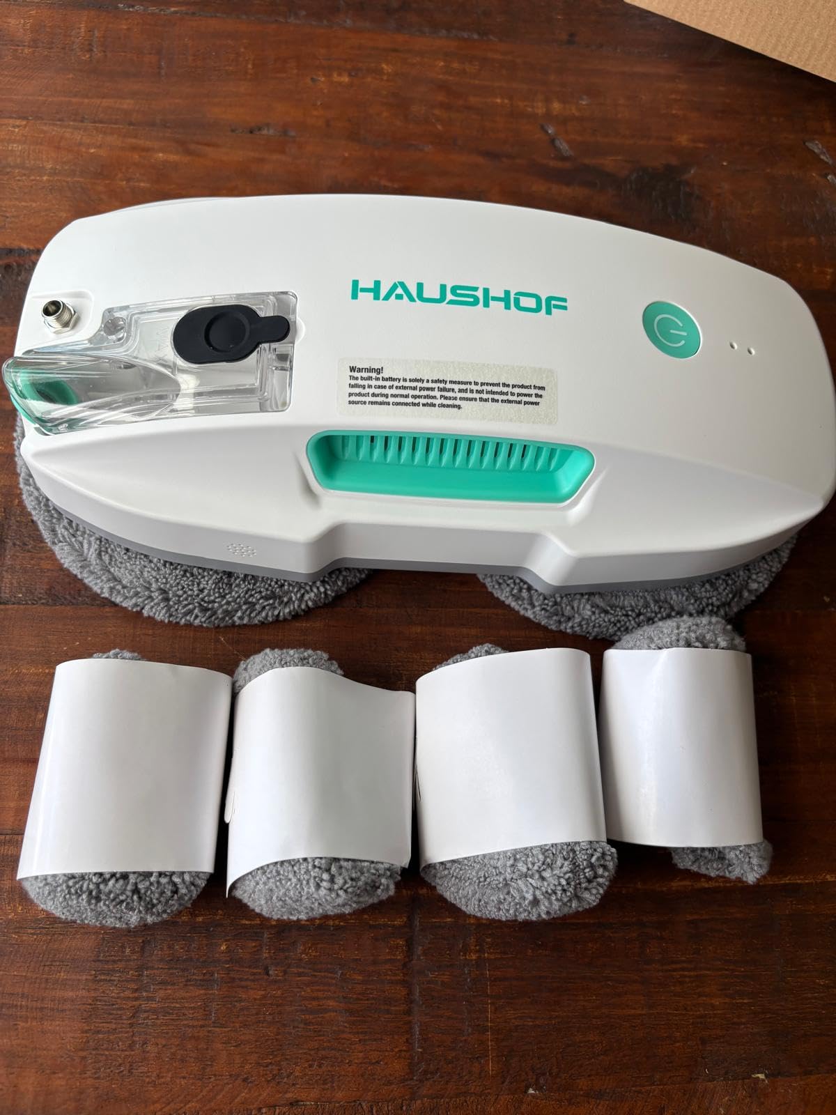 HAUSHOF Robot Window Cleaner with 3800Pa Suction, Auto Water Spray, AI Path Planning & Edge Detection, Remote Control for High-Rise Window, Glass Door customer photo 2