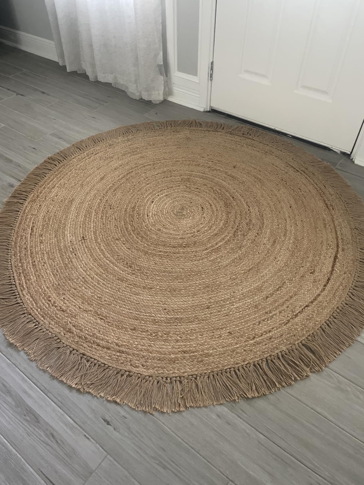 KIBAGA Beautiful 5x5 ft Round Jute Area Rug for Your Home - This Natural Hand Woven Rug Fits Perfectly Into Your Entry Area, Kitchen Or Living Room - Modern Braided Circle Mat Enhances Any Boho Decor customer photo 1