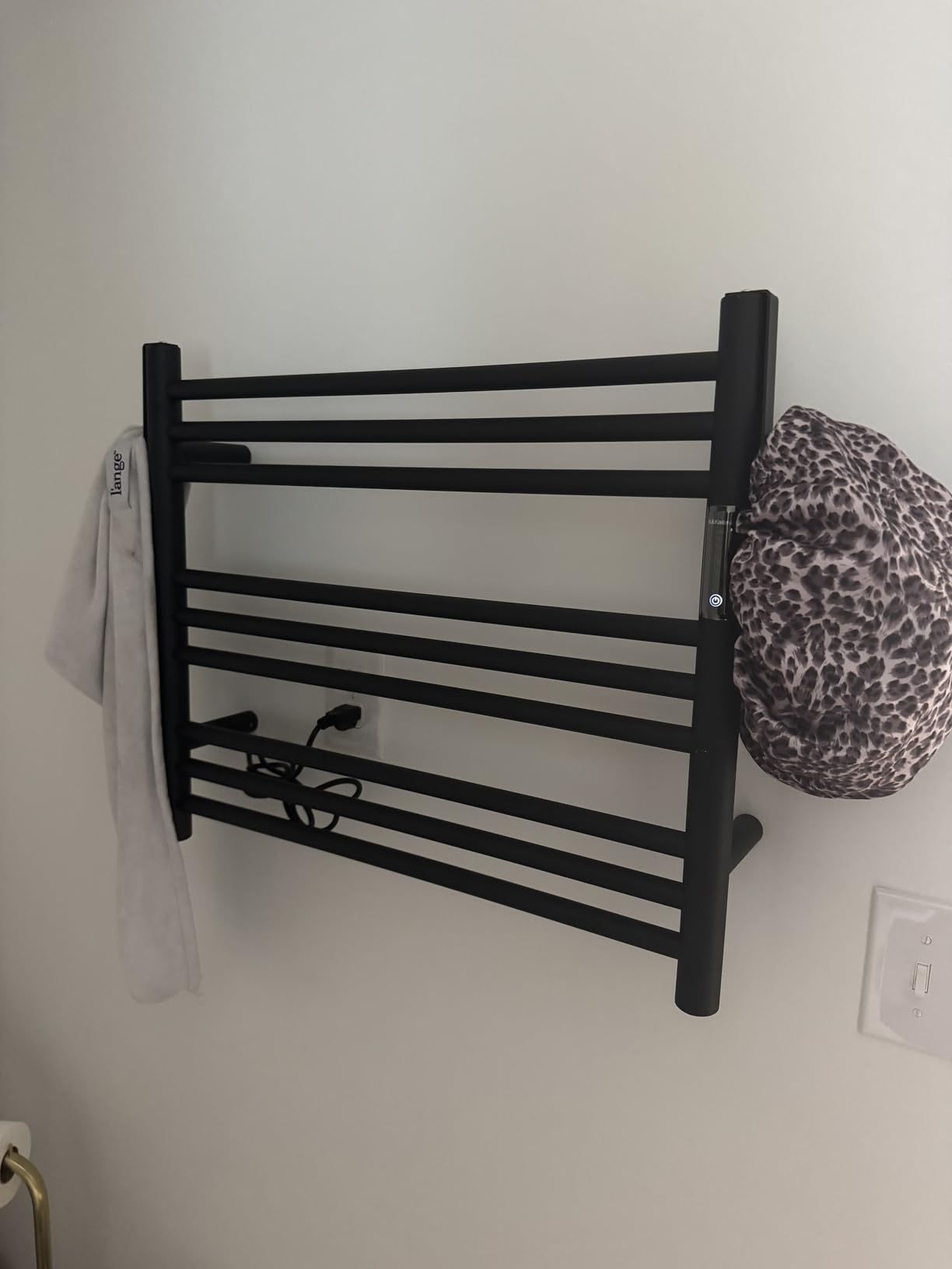Towel Warmer for Bathroom, Wall-Mounted 9-Bar Heated Towel Rack with Built-in Timer, Waterproof Electric Towel Heater, Support Plug-in and Hardwired, Polished, EL13M customer photo 1
