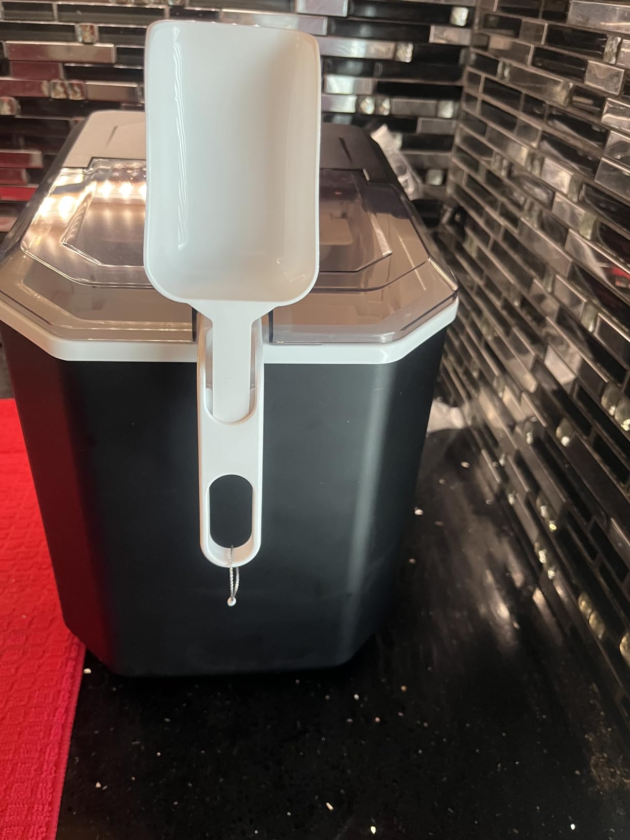 Antarctic Star Ice Maker Countertop, Portable Ice Machine with Carry Handle, 26Lbs Per Day, 9 Cubes Ready in 6 Mins, Self-Cleaning Ice Makers with Ice Scoop and Basket for Kitchen/Office/Party (Black) customer photo 1