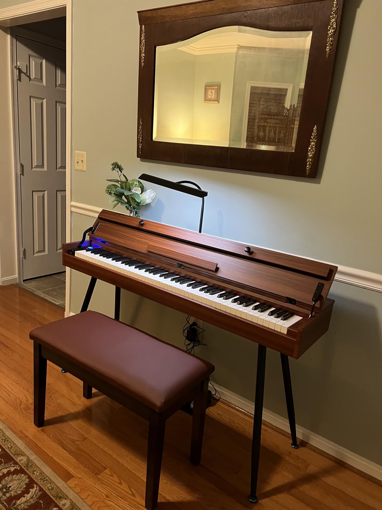 Best Choice Products 88-Key Weighted Full Size Digital Piano, Modern Desk Keyboard w/Metal Legs, 3 Sustain Pedal, MIDI, Headphone Jack - Natural customer photo 2
