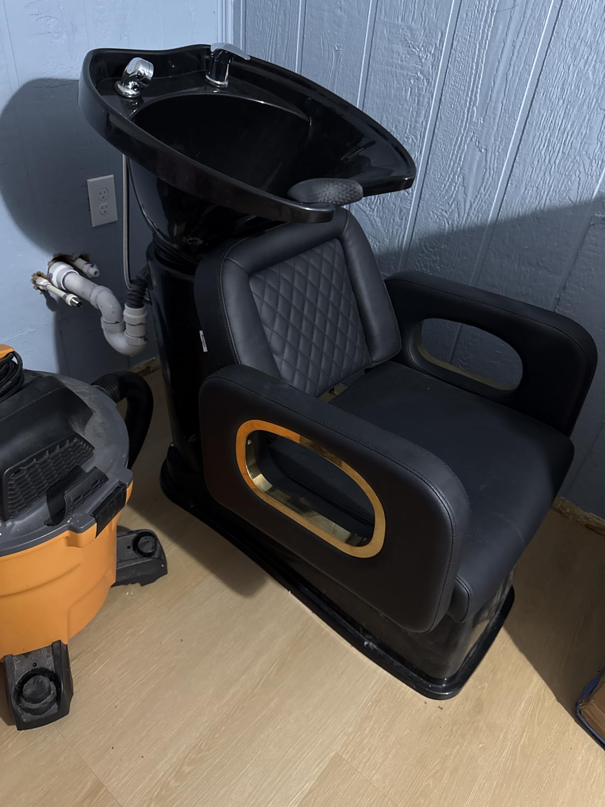 Baasha Black and Gold Shampoo Chair, Professional Shampoo Bowl and Chair Set for Salon, Comfortable Barber Backwash Chairs with Memory Sponges Cushion, Hair Washing Station for Barbershop customer photo 2