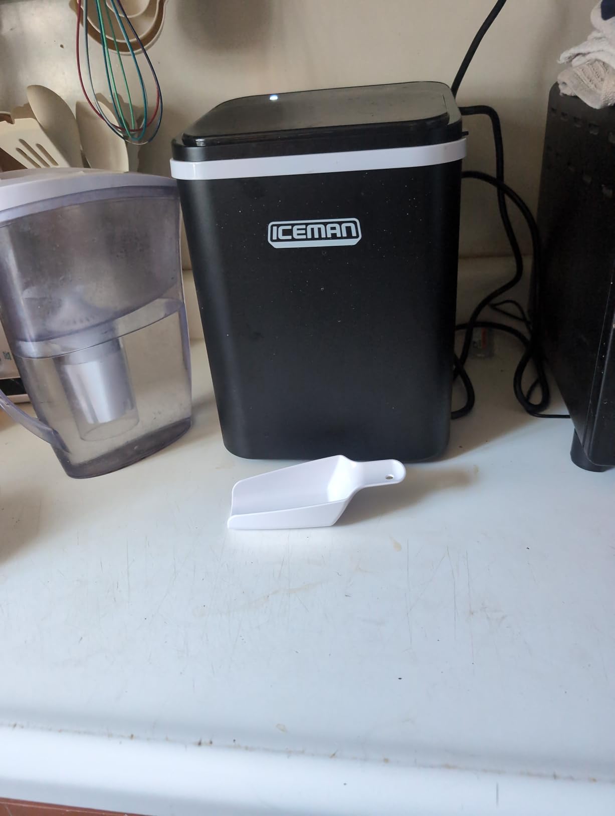 Iceman Compact Pebble Ice Machine, Countertop Nugget Ice Maker Produces Chewable Pellet Ice in 8 Minutes, Makes 26lbs/Day, One-Touch Cleaning Function with Ice Scoop/Basket Included - Black customer photo 1