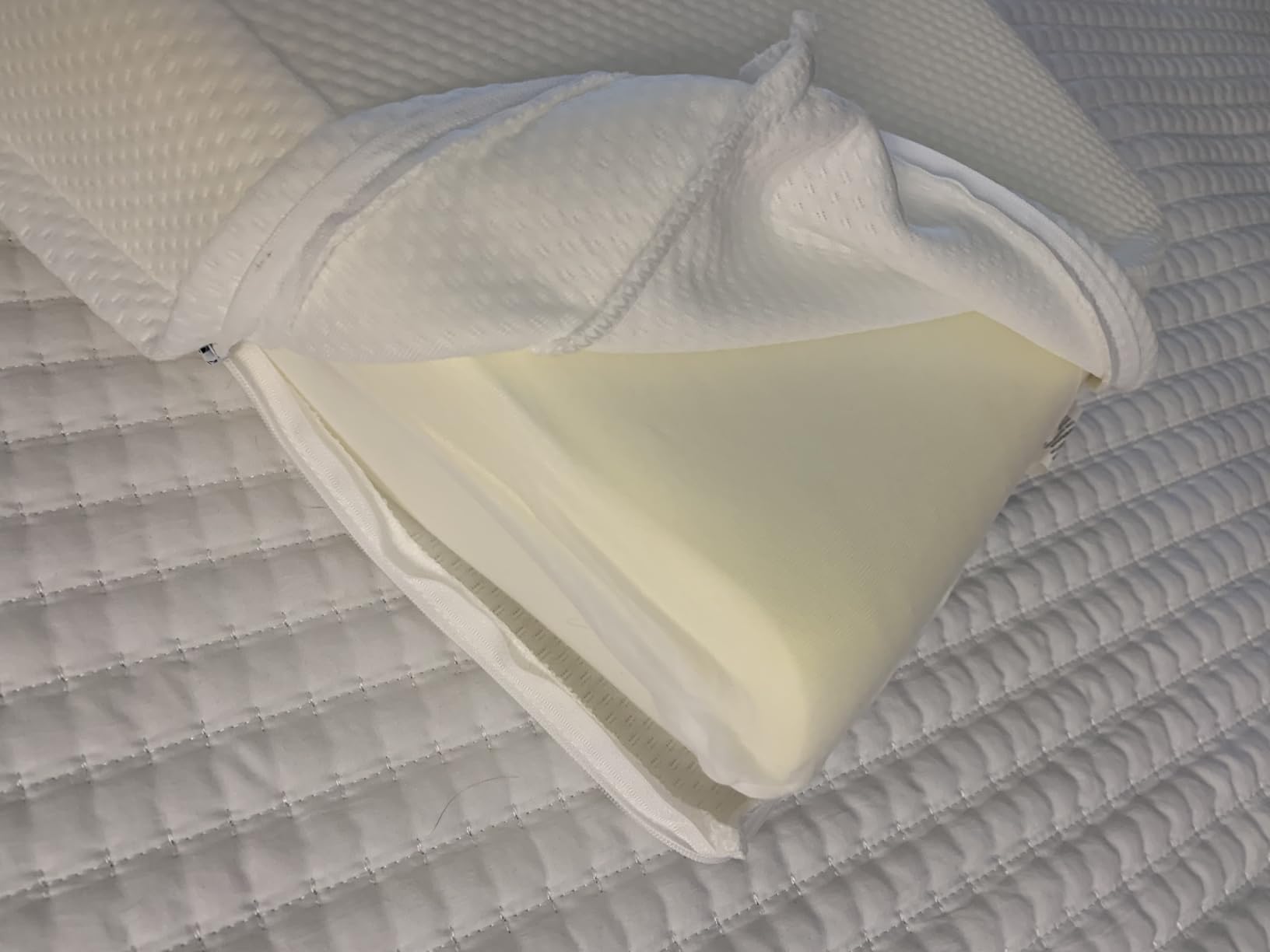 The Original Anti-Snoring Pillow for Side Sleepers, Snoring Solution and Remedy, Patent-Pending Stop Snore Aid with Memory Foam customer photo 2