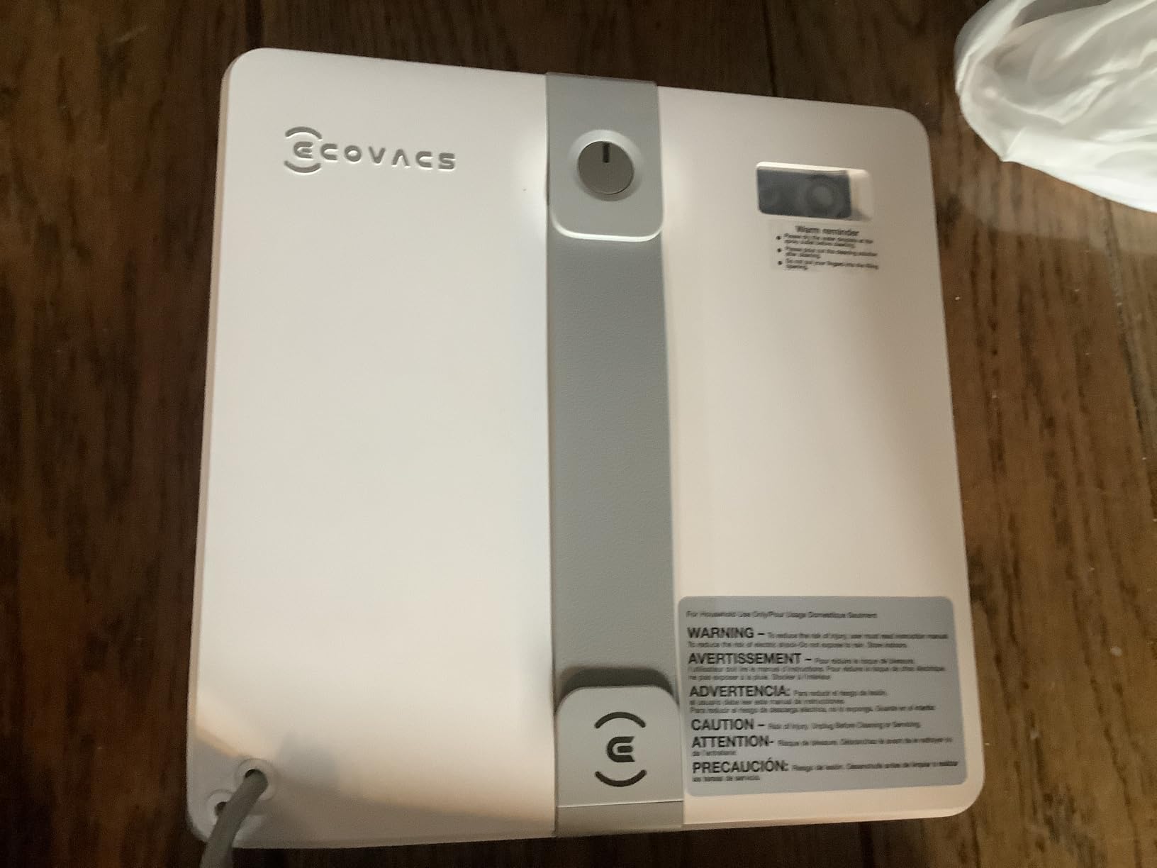 ECOVACS WINBOT Mini Window Cleaning Robot - Compact Design, Dual Nozzles with Ultrasonic Spray, 9-Stage Protection System, Intelligent Path Planning, 3 Cleaning Modes, Anti-Slipping System customer photo 2