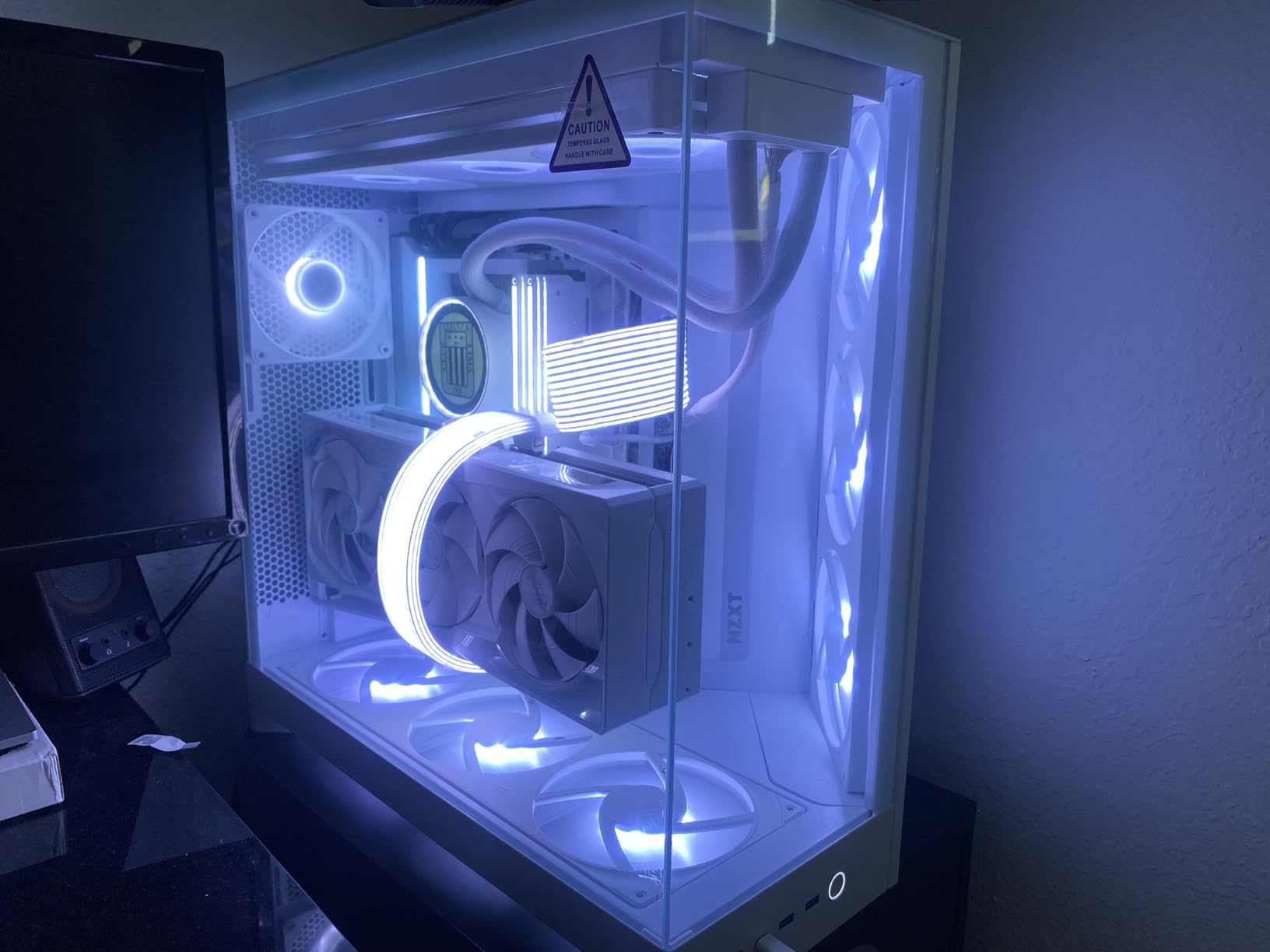 MSI MEG Ai1600T PCIE5, Fully Modular Gaming 1600W Power Supply, 80+ Titanium, Dual 12V-2x6 Cables, Server-Grade Capacitor, ATX 3.1 & PCIe 5.1 Ready, Low-Noise, Braided Cables, 12 Year Warranty customer photo 2