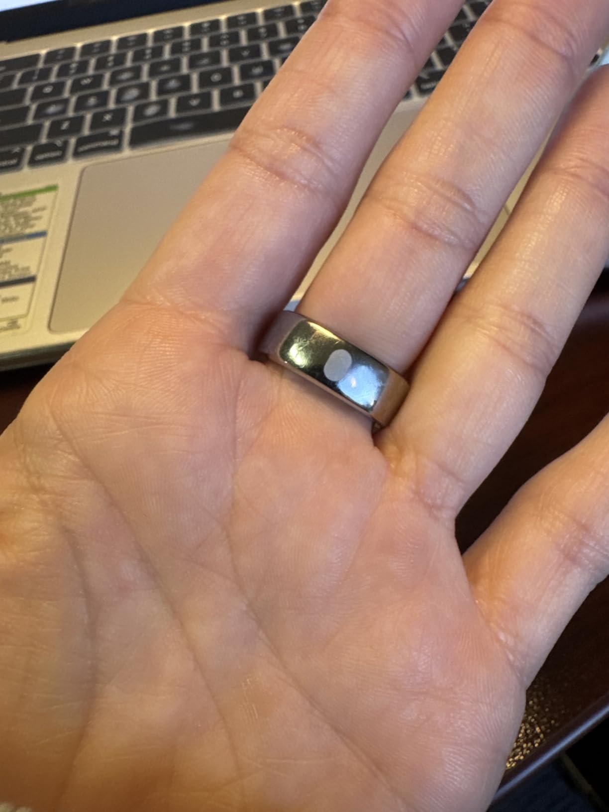 RingConn Gen 2 Air, Ultra-Thin AI Smart Ring, 10-Day Battery Life, Fitness/Sleep/Stress/HR Tracker customer photo 1