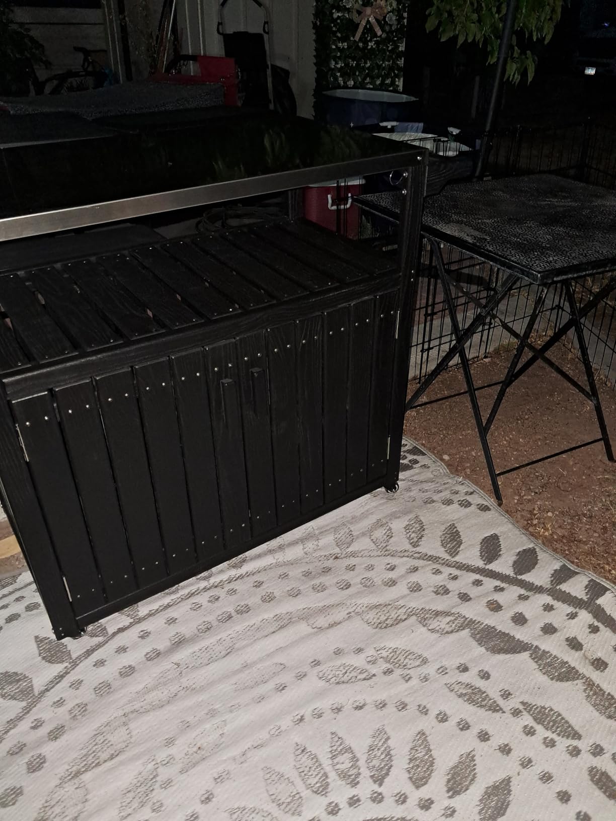 Outsunny Outdoor Bar Cart with Storage Cabinet, Stainless Steel Top Kitchen Island on Wheels, HDPE Outdoor Bar Table, Movable Patio Beverage Food Prep Table for BBQ Picnic, Dark Gray customer photo 1