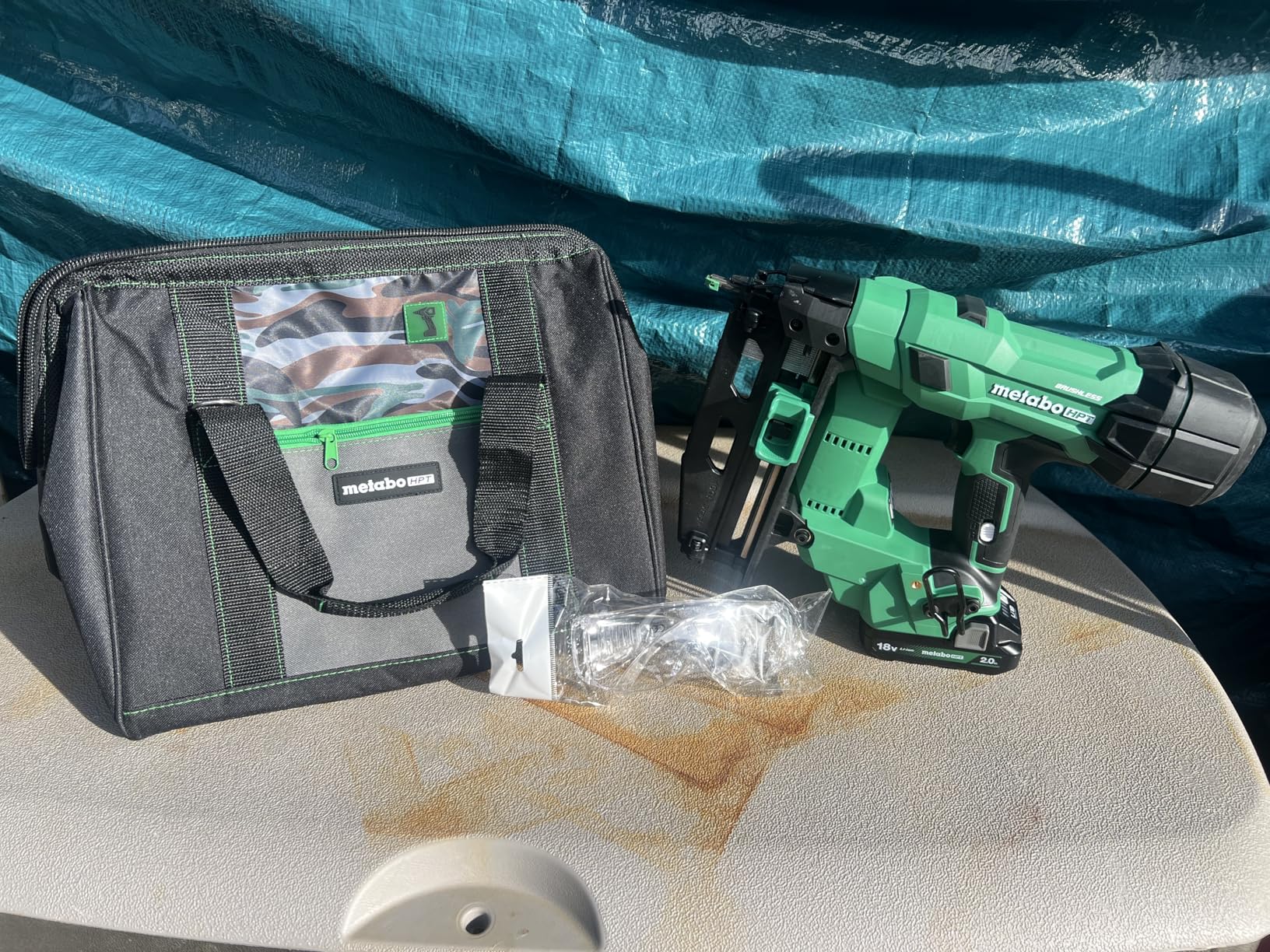 Metabo HPT 18V MultiVolt Brushless Pro 16-GA Straight Finish Nailer Kit, 16 Gauge Finish Nailer, Power Tool with 2.0Ah Lithium Ion Battery, 1