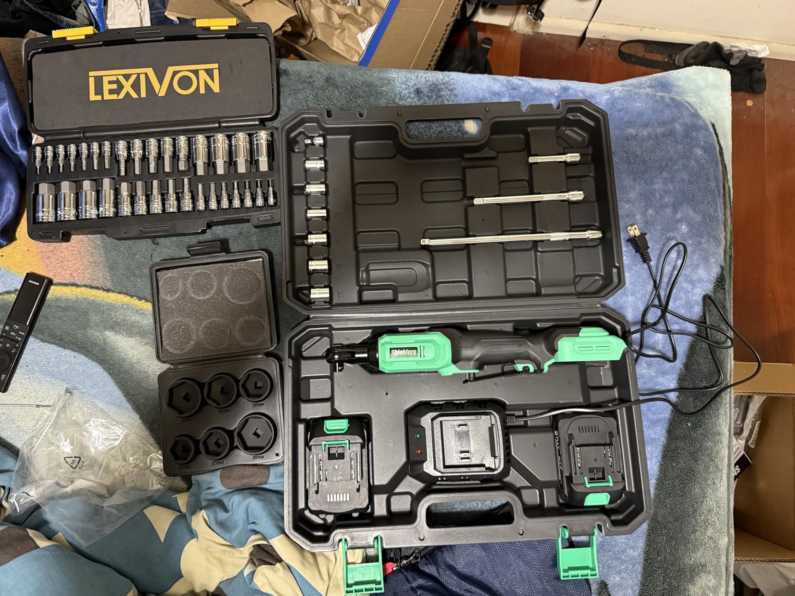 ShieldPro 20V Cordless Ratchet Wrench Set - 3/8