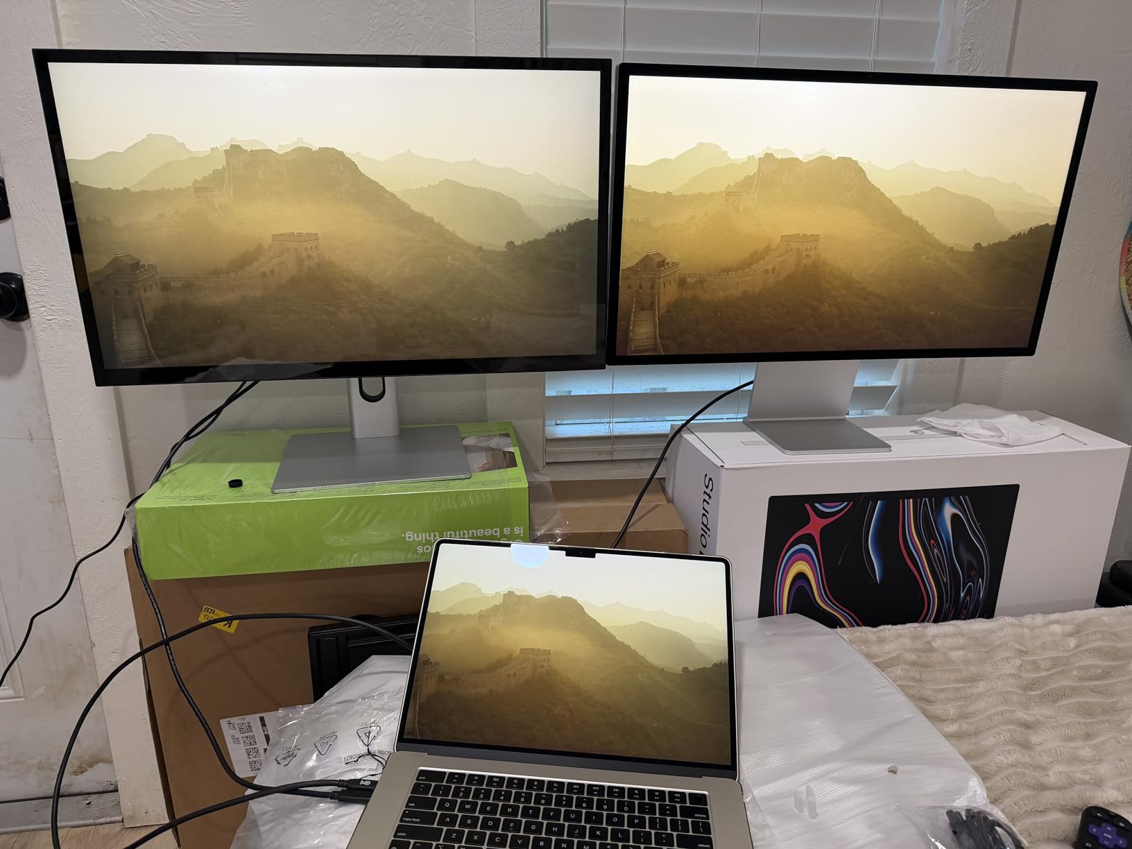 Apple Studio Display - Standard Glass - Tilt-Adjustable Stand customer photo 1
