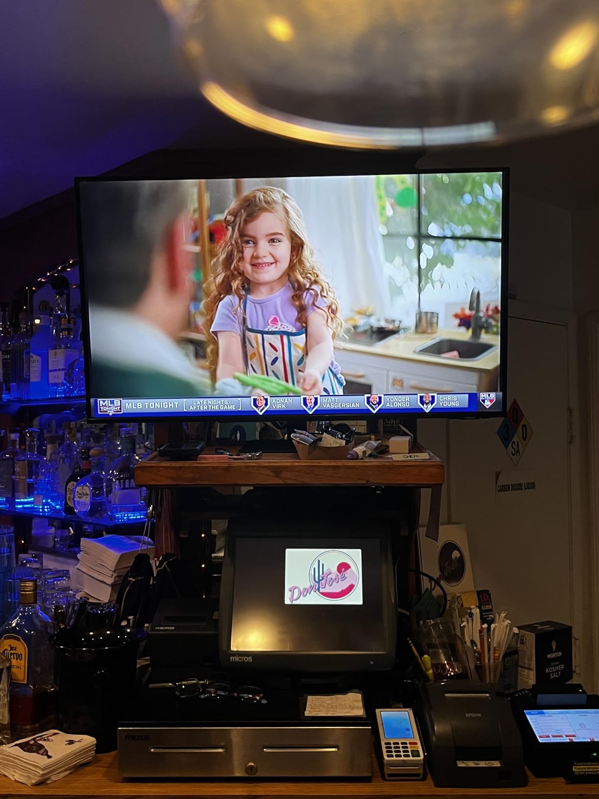 Samsung 32 inch Smart Monitor M7 (M70F) 4K UHD Display, Samsung Vision AI, Smart TV Apps, Gaming Hub, USB-C, HDMI and USB-A, Black, LS32FM702UNXZA, 2025 customer photo 1