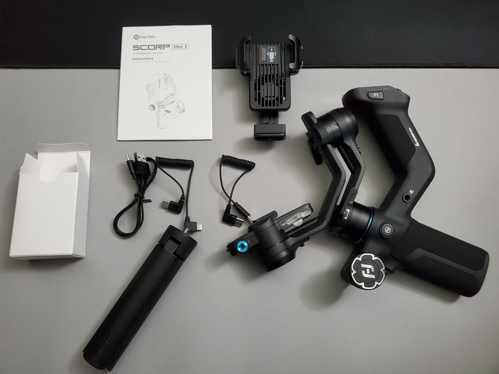 FeiyuTech SCORP Mini 3 [Kit] Gimbal Stabilizer for Mirrorless Cameras&Smartphone, 4.41lbs Payload, Built-in AI Tracking, Quick Vertical Shooting, for Sony/Canon/Nikon/Fujifilm/DJI Action/Gopro/iPhone customer photo 1