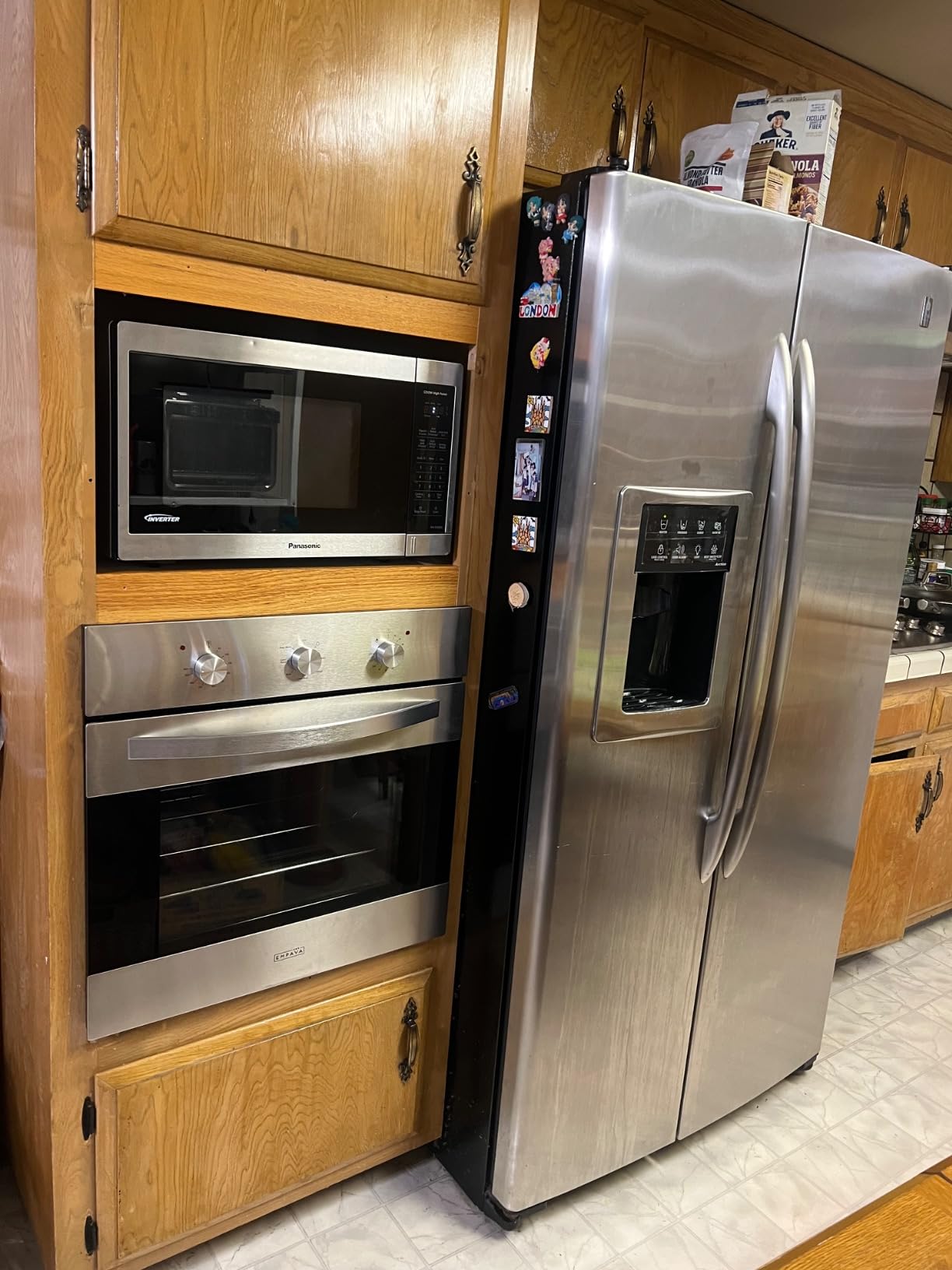 Empava Built-In Electric Single Wall Oven 24 inch with Convection and Rotisserie 10 Cooking Modes, Screen Touch Control, Black customer photo 1