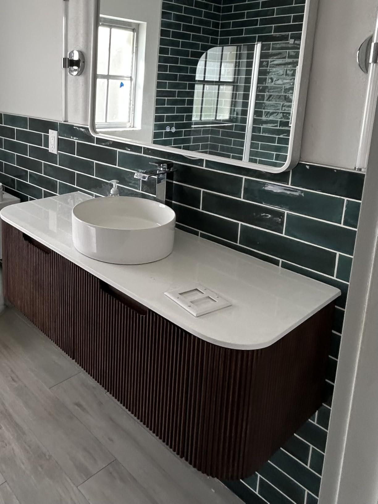 60 inch Bathroom Vanity with Double Sink, Floating Bathroom Vanities with Ultra-Thin Marble Basin and Countertop, 2 Large Soft-Closing Storage Drawers, Pre-Assembled Cabinet, Nature Wood customer photo 1