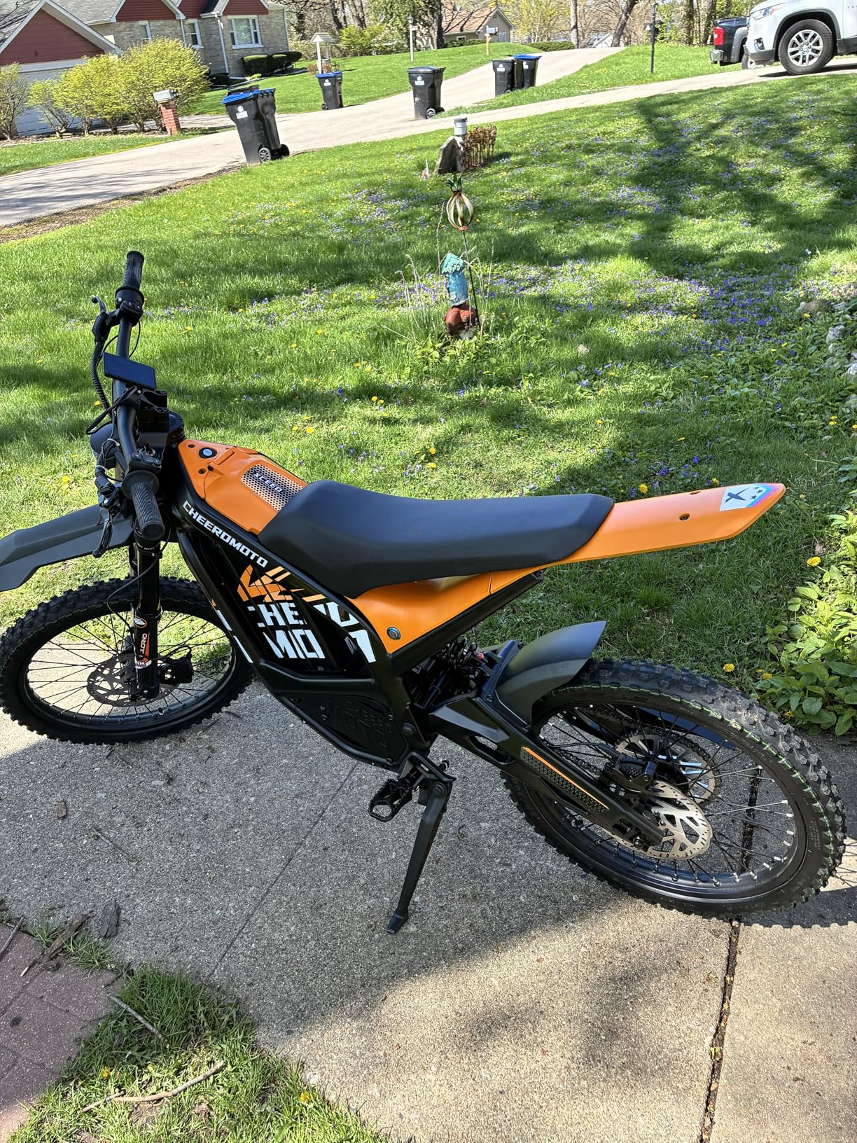 Electric Dirt Bike for Adults, 72V 8500W(Peak) - 52MPH Top Speed E-Motorcycle with 4-Piston Brakes, Off-Road Suspension, Removable Battery, Long Range, Built for Hills, Trails & Wild Terrain customer photo 1