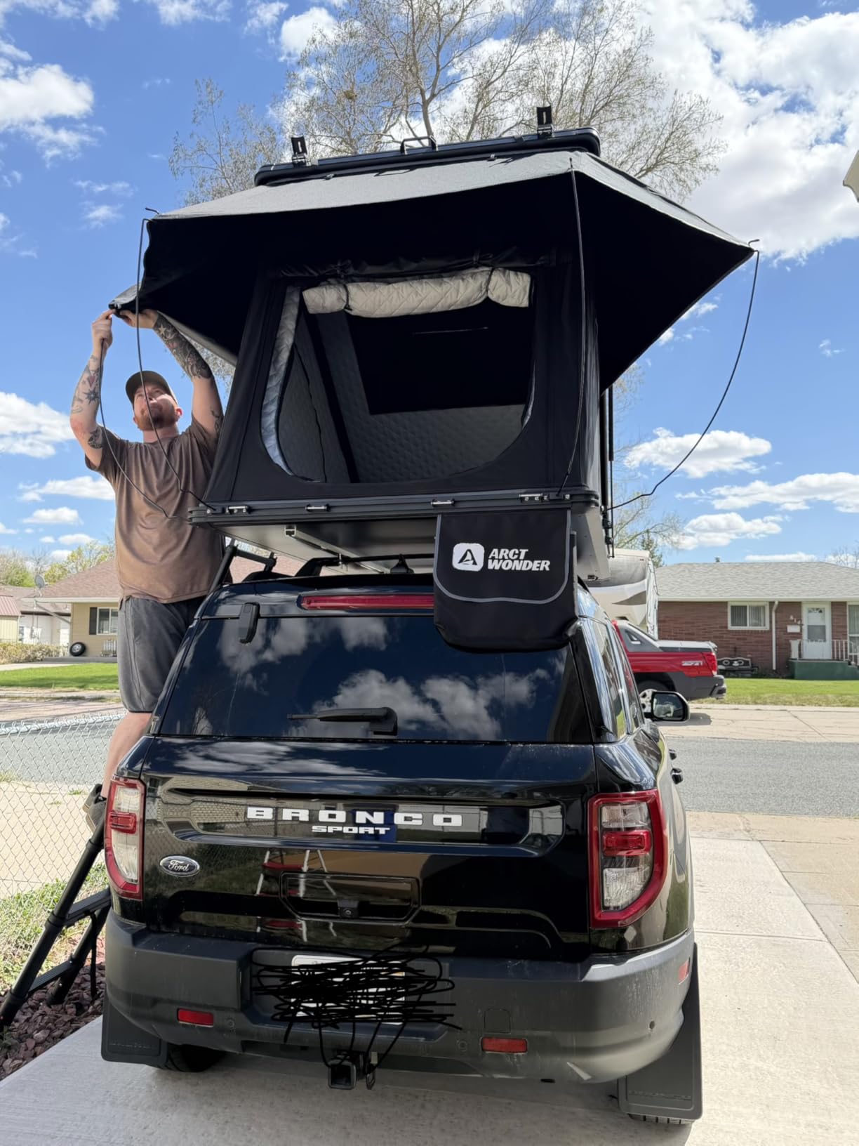 Rooftop Tent Hard Shell with Winter Thermal Layer, Solar Panel Roof top Tent Hardshell Suitable for Jeep SUV Truck Van, Camping Car 2 Person customer photo 1