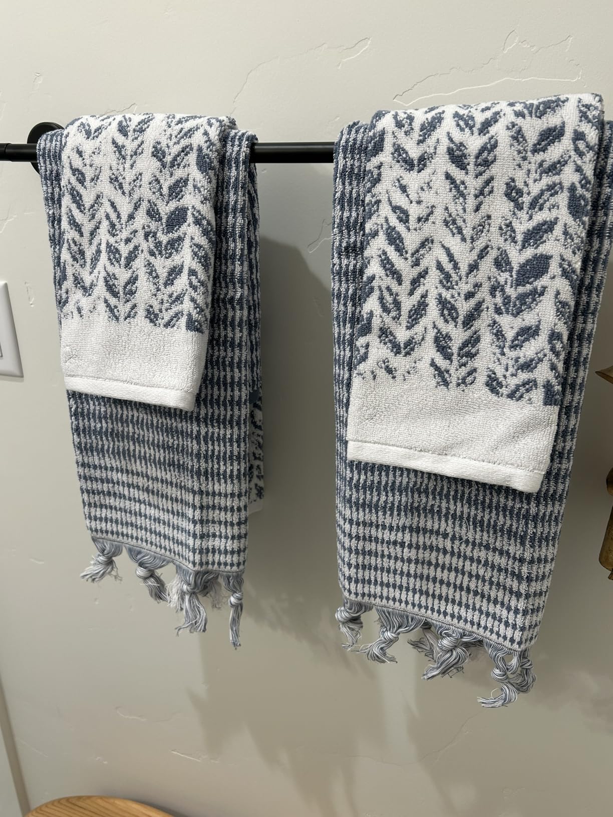 SKL Home Renan 100% Turkish Cotton Premium Bath Towel, 600 GSM, Soft & Absorbent Jacquard, Blue Oxford customer photo 2