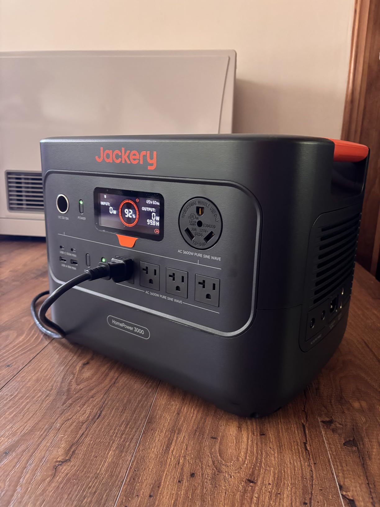 Jackery HomePower 3000 Portable Power Station, 3600W (Surge 7200W) Output, 3072Wh LFP Battery Solar Generator, Essential Home Backup for Home Use, Power Outage, RV, Emergencies customer photo 2