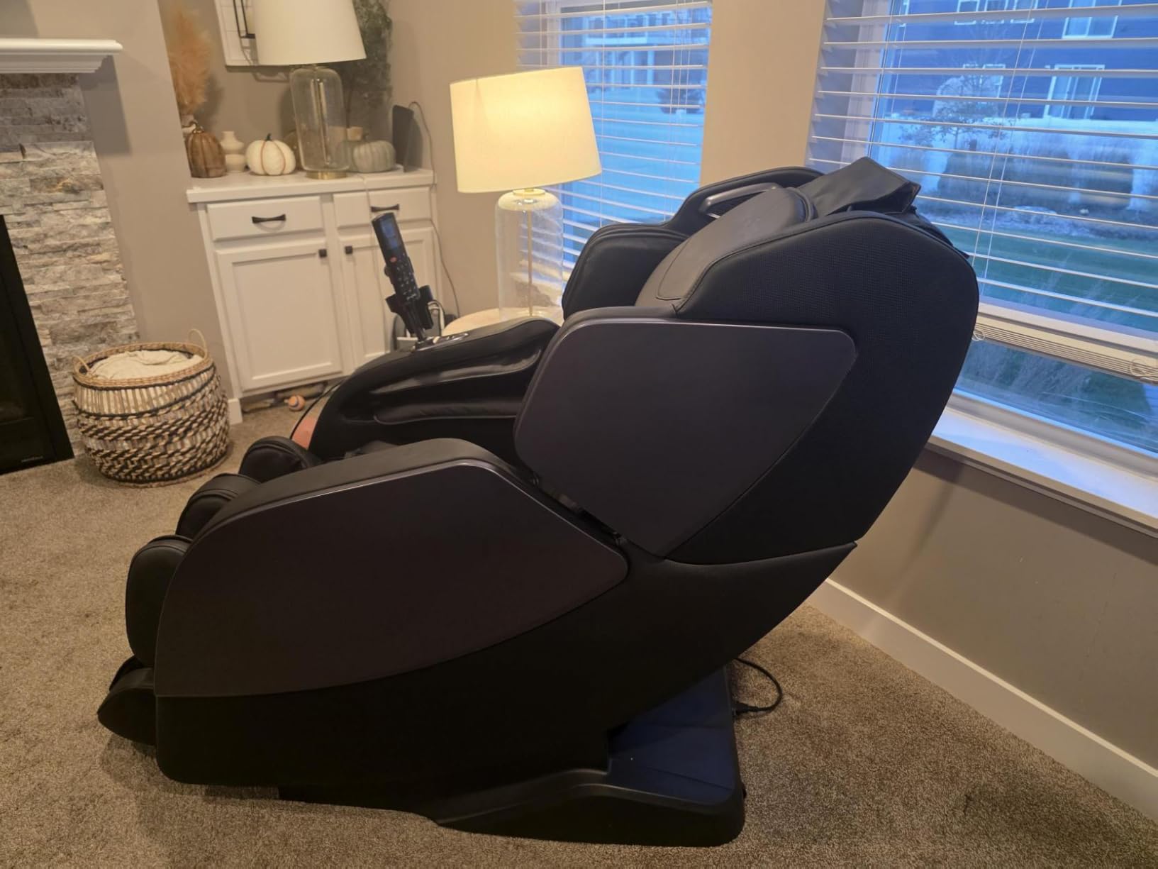BOB AND BRAD iMaster Pro 4D Full Body Massage Chair, Co-Developed with Physical Therapists, 166 Degree Zero Gravity SL-Track Recliner, Voice Control, Heat, Deep Tissue & Auto-Extend Calf for Tall Users customer photo 1