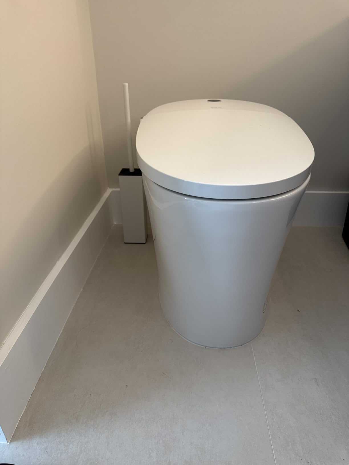 EPLO Smart Toilet Bidet with Tank, Foam Shield, 1000g MaP Powerful Flush, Blackout Flush, Dual Auto Flush, Heated Seat, Air Dryer, Modern Elongated Japanese One Piece Bidet for Small Bathrooms E18 customer photo 1