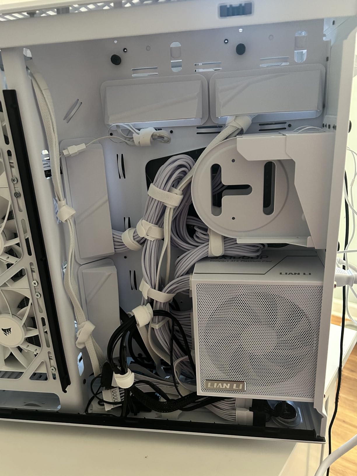 Lian Li SX1000P Platinum Compact ATX Form Factor 1000W Power Supply | 12V-2x6 Cable | ATX 3.1 PSU & PCIE 5.1 Ready - 140mm Fan - Full Modular - 10 Year Warranty - Black (SX1000P.B) customer photo 1