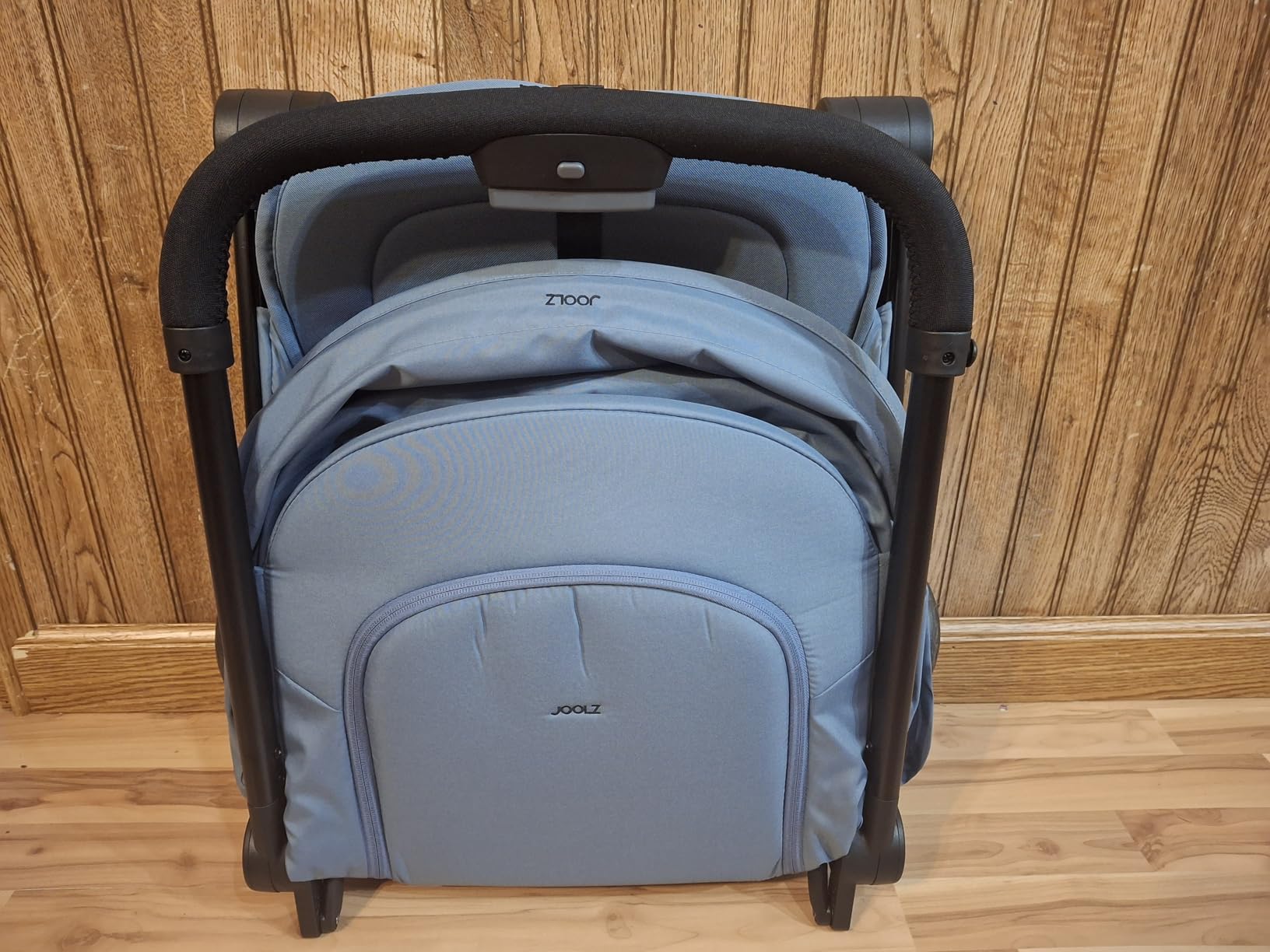 Joolz Dot Ultra Lightweight Travel Stroller - Compact Fold, Airplane Compatible, 5-Point Harness, UPF 50+ Canopy - Easy to Carry City & Travel Stroller - Space Black customer photo 1