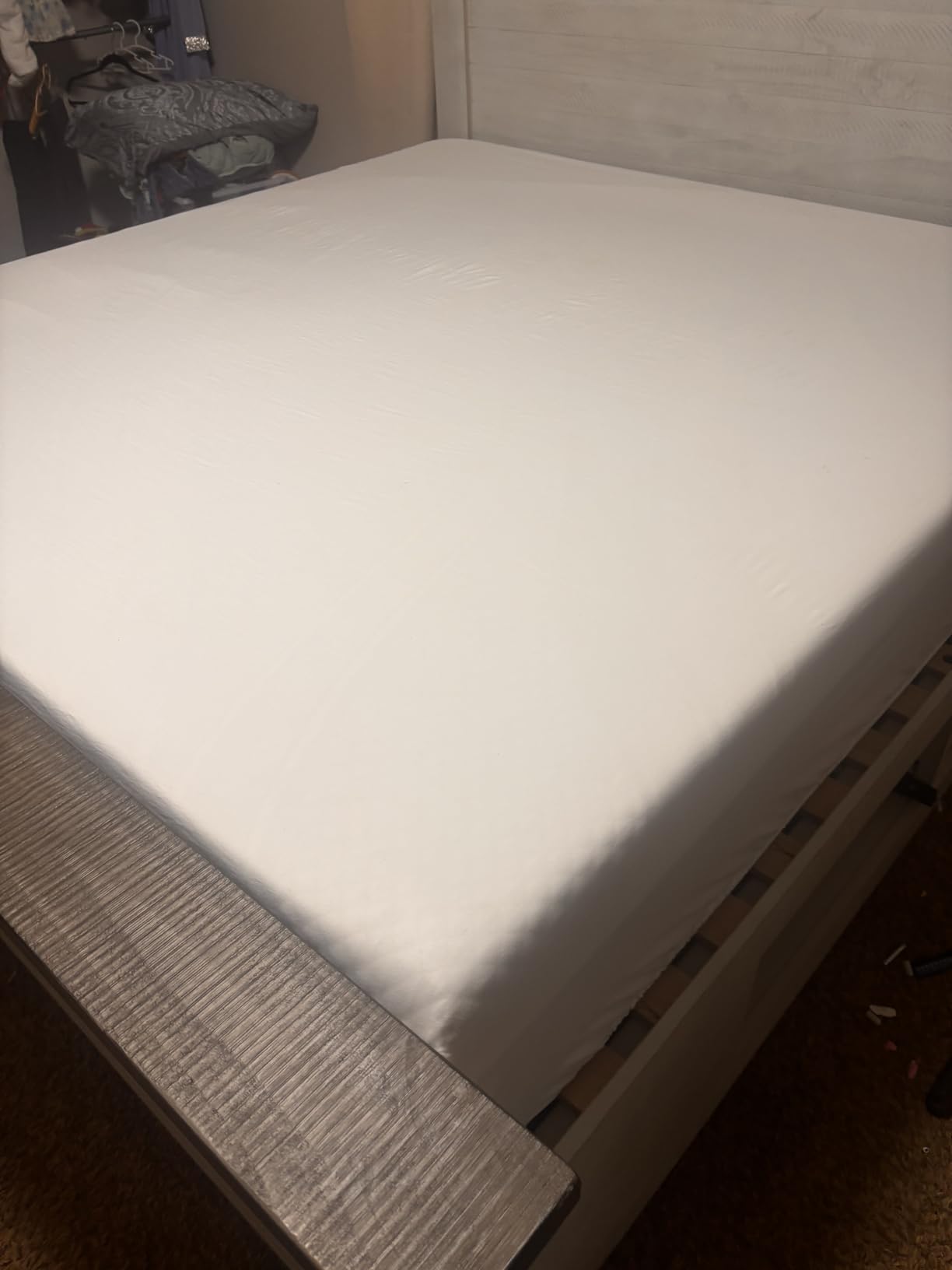 Novilla Queen Mattress 14 Inch, Gel-Infused Bliss Cooling Queen Memory Foam Mattress in a Box with Cool-Touch Nylon Cover, Pain Relief & Spinal Support customer photo 1