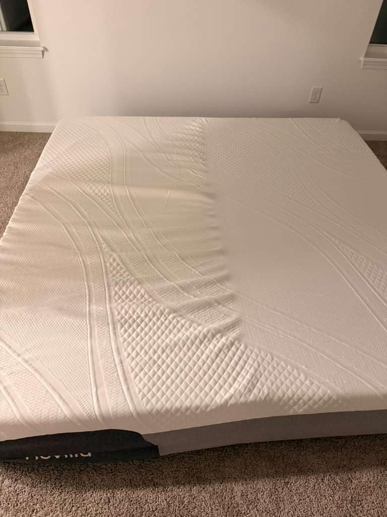 Novilla 12 Inch Twin Mattress for Kids, Gel-Infused Bliss Cooling Memory Foam Mattress Twin in a Box with Cool-Touch Nylon Cover, Pressure Relief & Body Support with CertiPUR-US Certified Foam customer photo 1