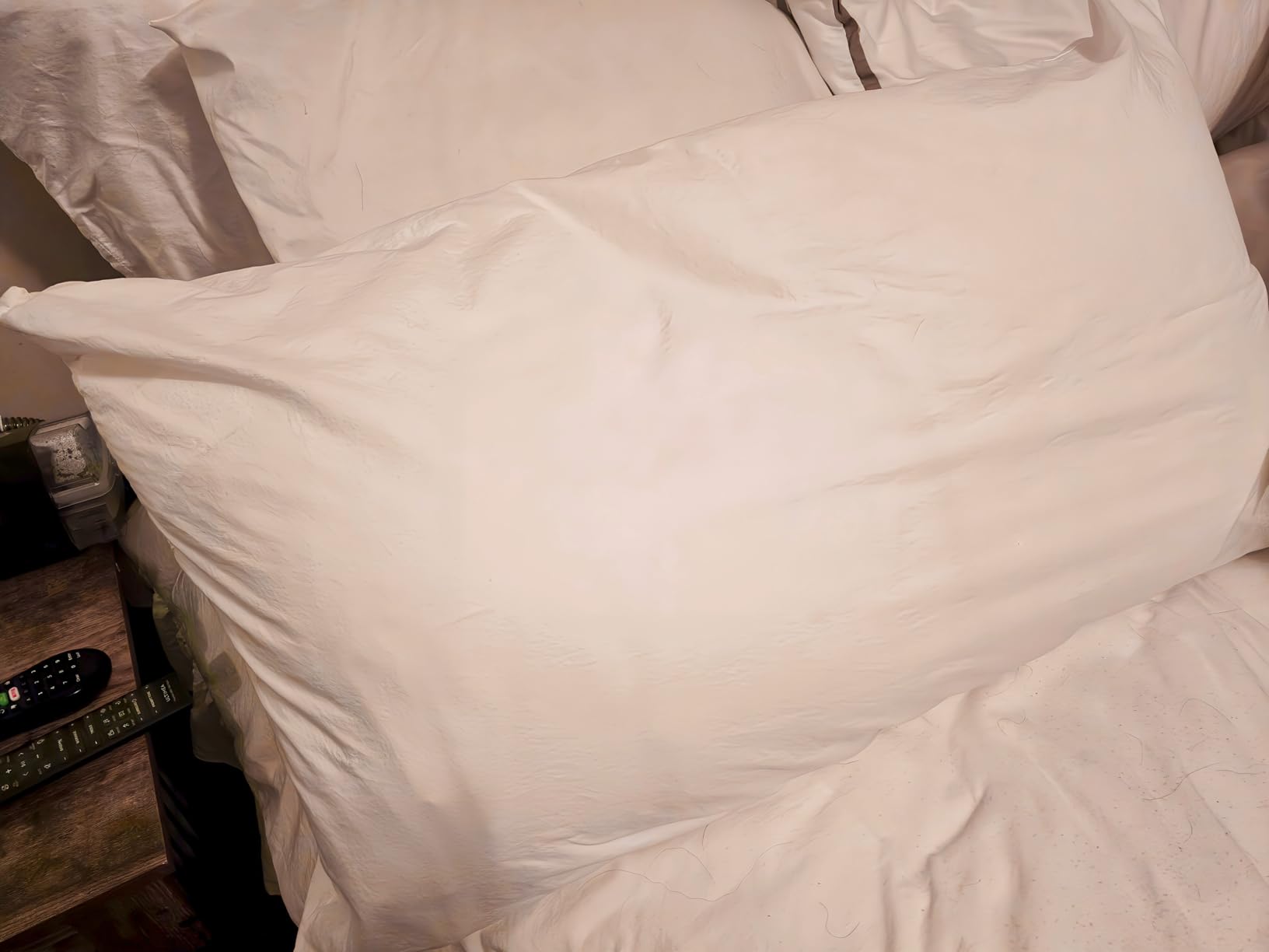 Pacific Coast Bed Pillow, Luxury Hotel Collection White Goose Down Pillow for Sleeping, 700 Fill Power, 520 Thread Count, Soft, Standard Size customer photo 1