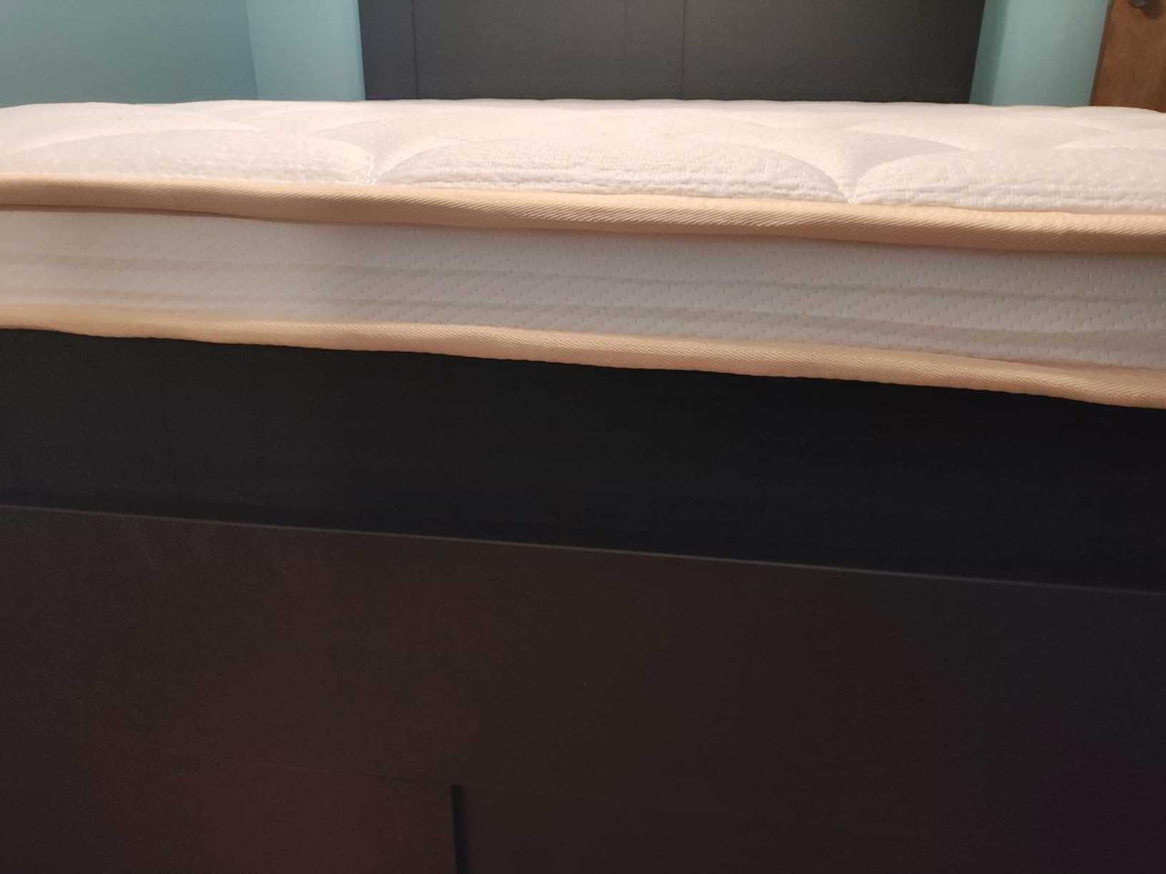 Queen Mattress, 12 Inch Hybrid Mattress-Medium Firm Support for Side and Back Sleepers|Pressure-Relieving Memory Foam & Motion-Isolating Pocket Springs customer photo 2