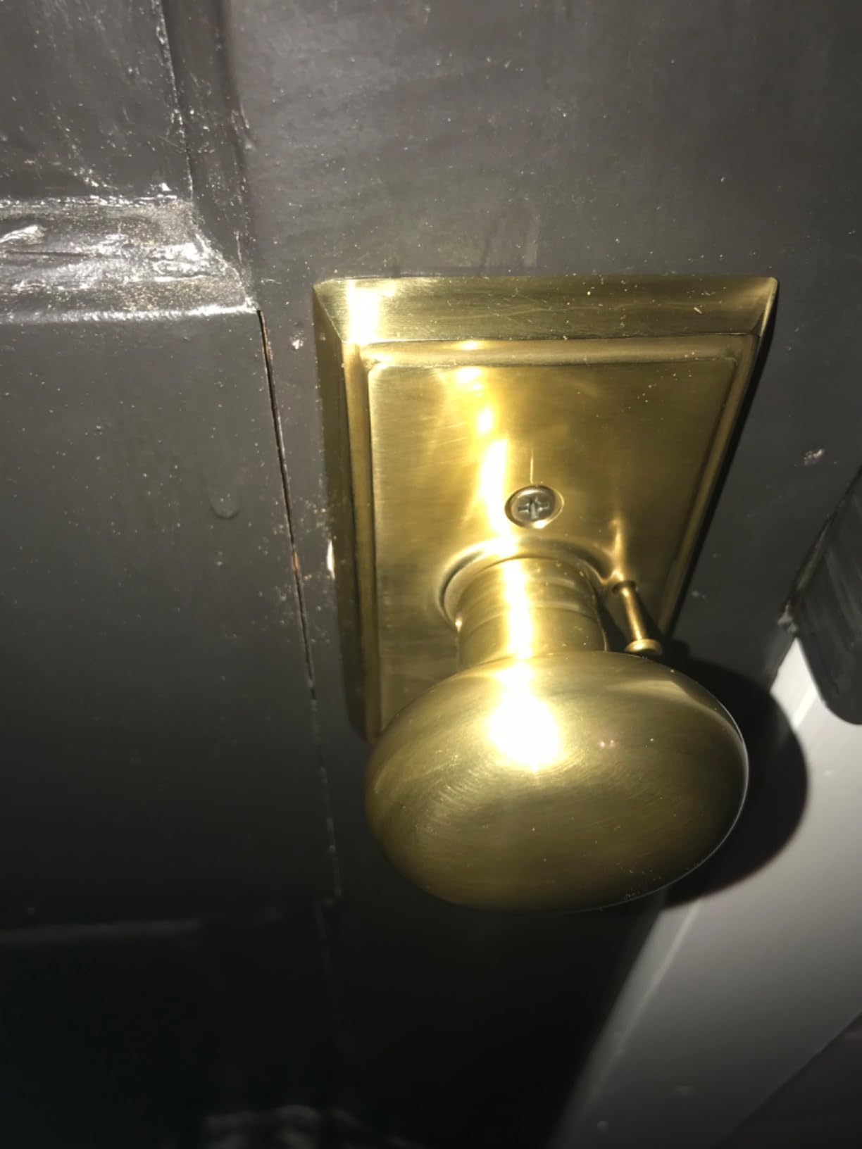 Emtek Providence Door Set with Round Knobs - Privacy Locking Door Handle Set (Satin Brass) customer photo 1