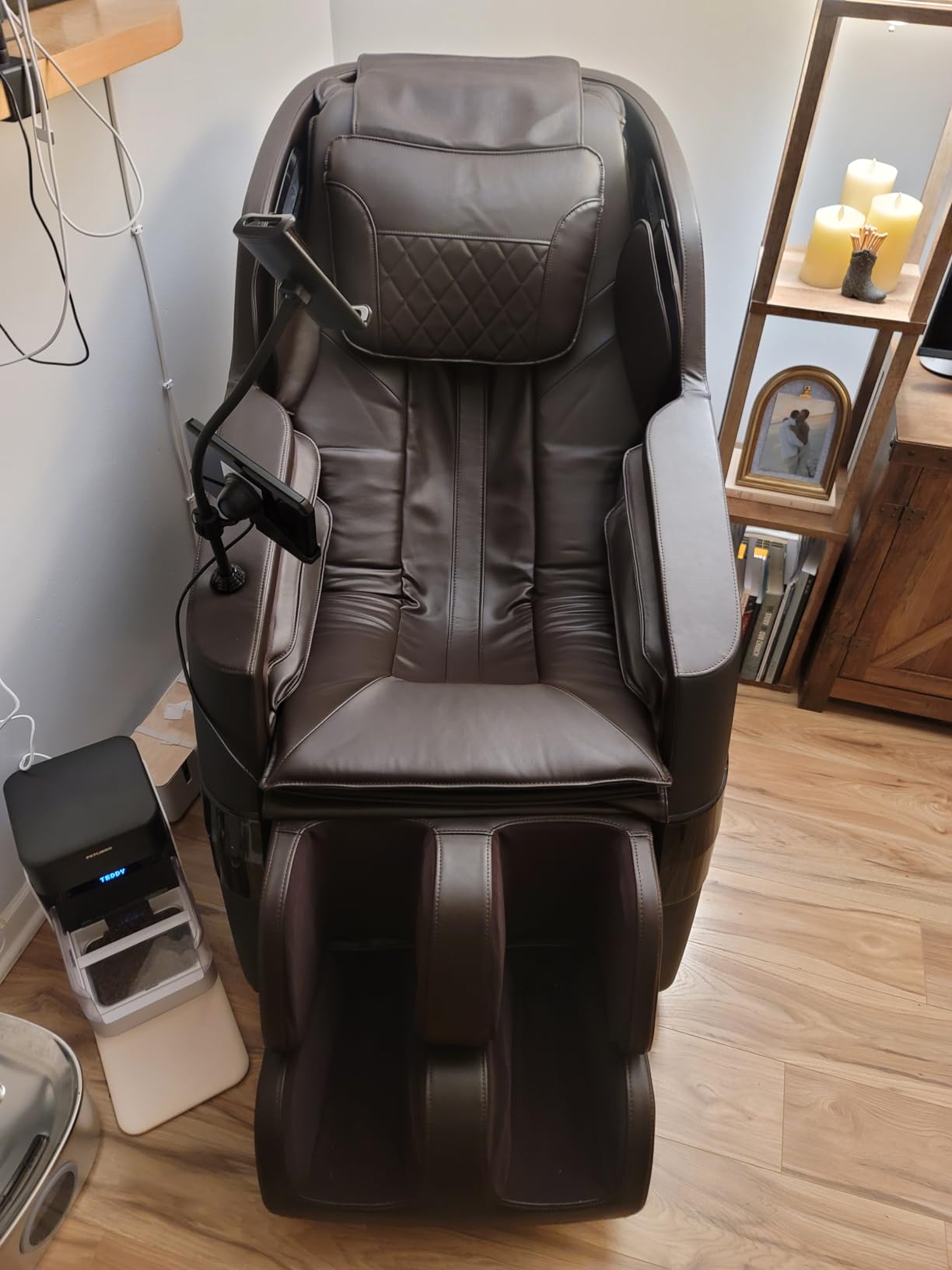 FURNIMAT 2026 Massage Chair Full Body, 3D SL-Track Zero Gravity Shiatsu Massage Chair Recliner with AI Control, Body Scan, Airbags, Heating, Foot Roller, Auto Modes, Bluetooth Speaker customer photo 1