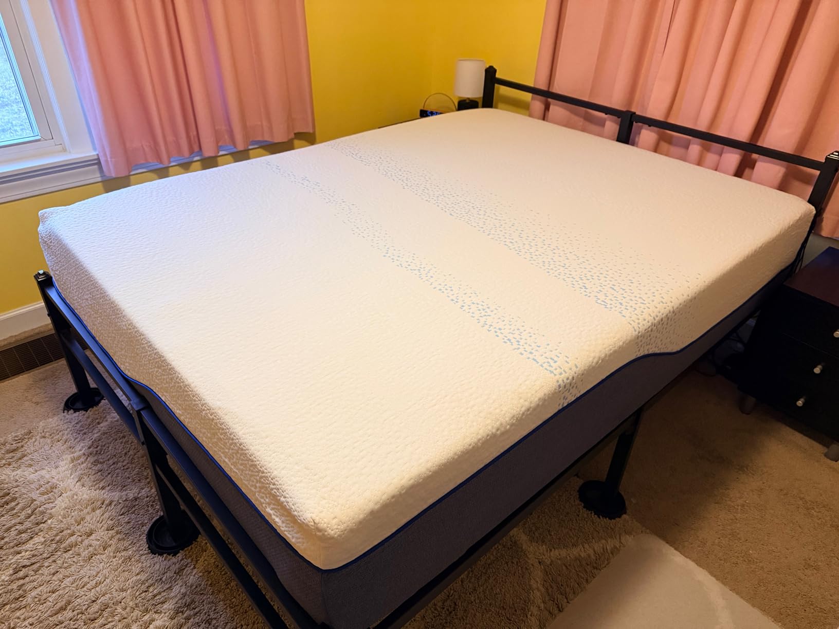 EGOHOME 6 Inch Twin Mattress for Kids, Gel Memory Foam with Charcoal, Fiberglass Free, CertiPUR-US Certified, Temperature-Regulating, Washable Cover, Medium Firm, Bed in a Box, 75