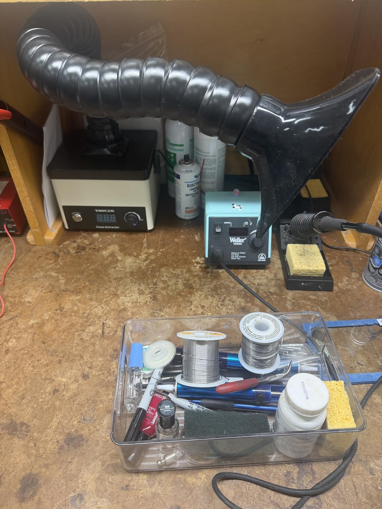 YC60 Solder Fume Extractor, 120m³/h-180m³/h Strong Suction, 3-Stage Filtration (HEPA+Carbon), High-Efficiency Solder Smoke Absorber with Speed Control, Fume Extractor for Desktop Soldering,Welding customer photo 1